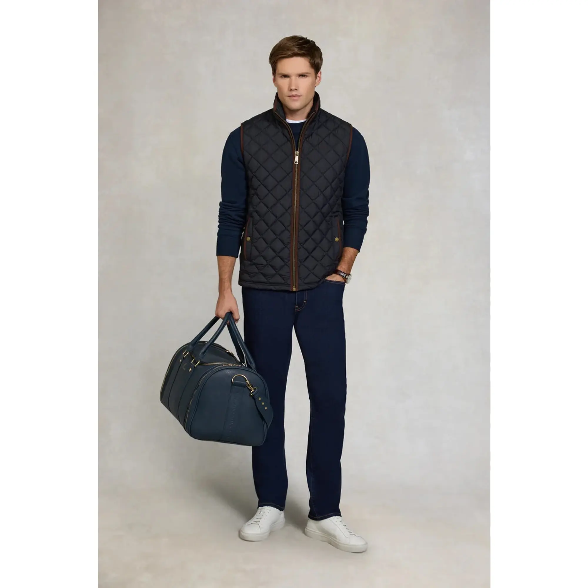 Product image 4 of 10 of Holland Cooper Men's Country Quilted Gilet - Ink Navy