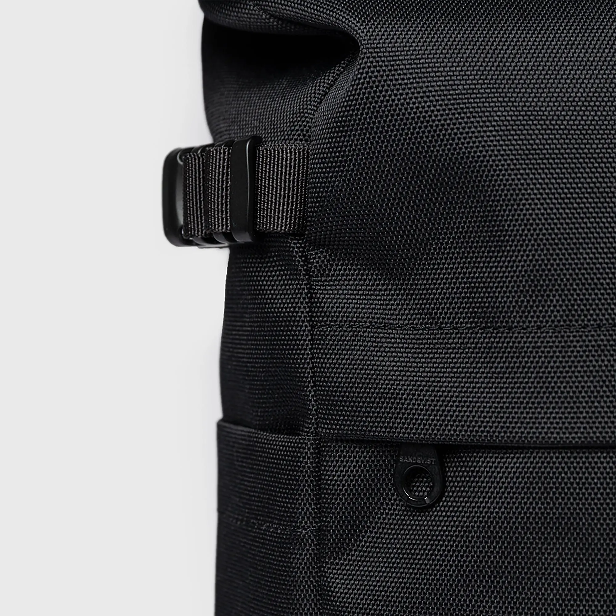 Product image 5 of 11 of Sandqvist Icon Rolltop Backpack M 23L 14" - Black