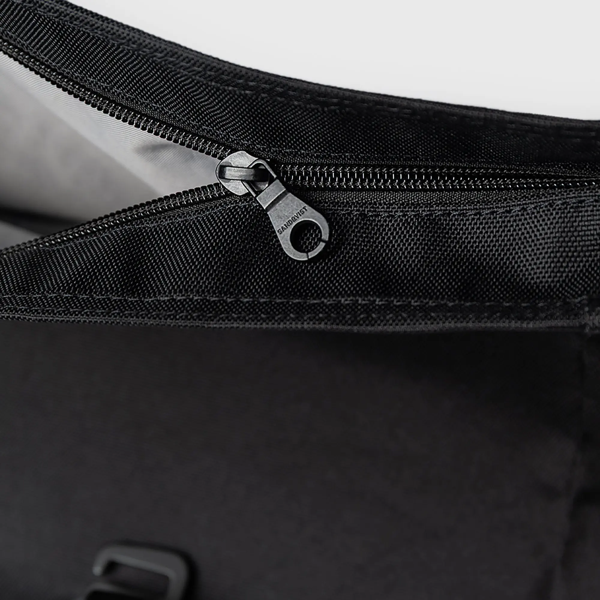 Product image 8 of 11 of Sandqvist Icon Rolltop Backpack M 23L 14" - Black