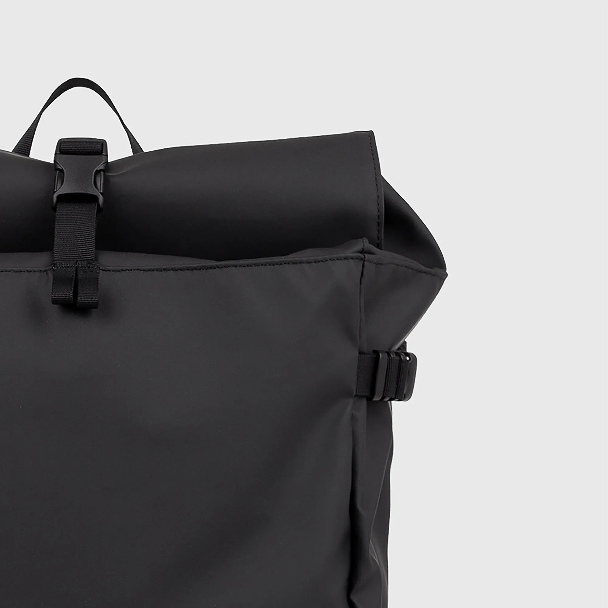 Product image 7 of 12 of Sandqvist Stream Slim Rolltop Backpack L 26L 16" - Black
