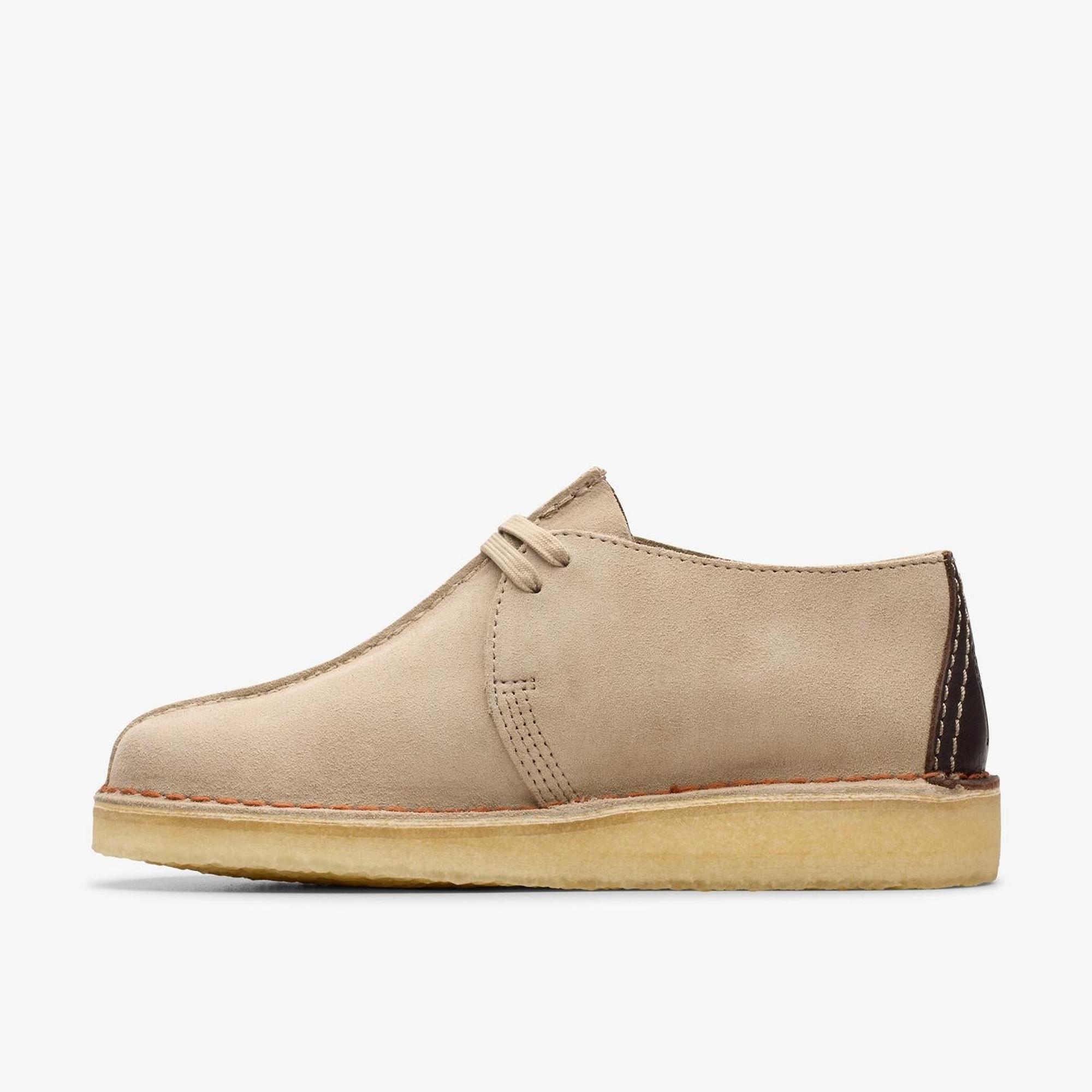 Clarks Originals Men's Desert Trek Shoes - Sand Suede | British Attire