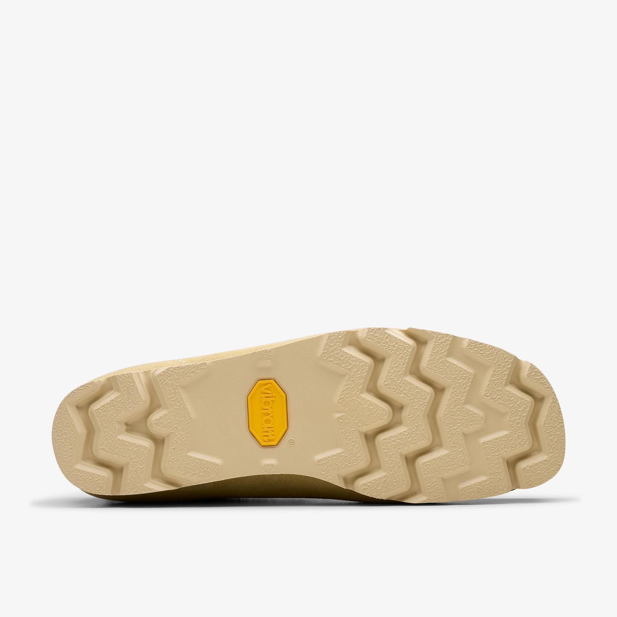 Clarks Originals Men's Wallabee Gore-Tex Shoes - Maple Suede