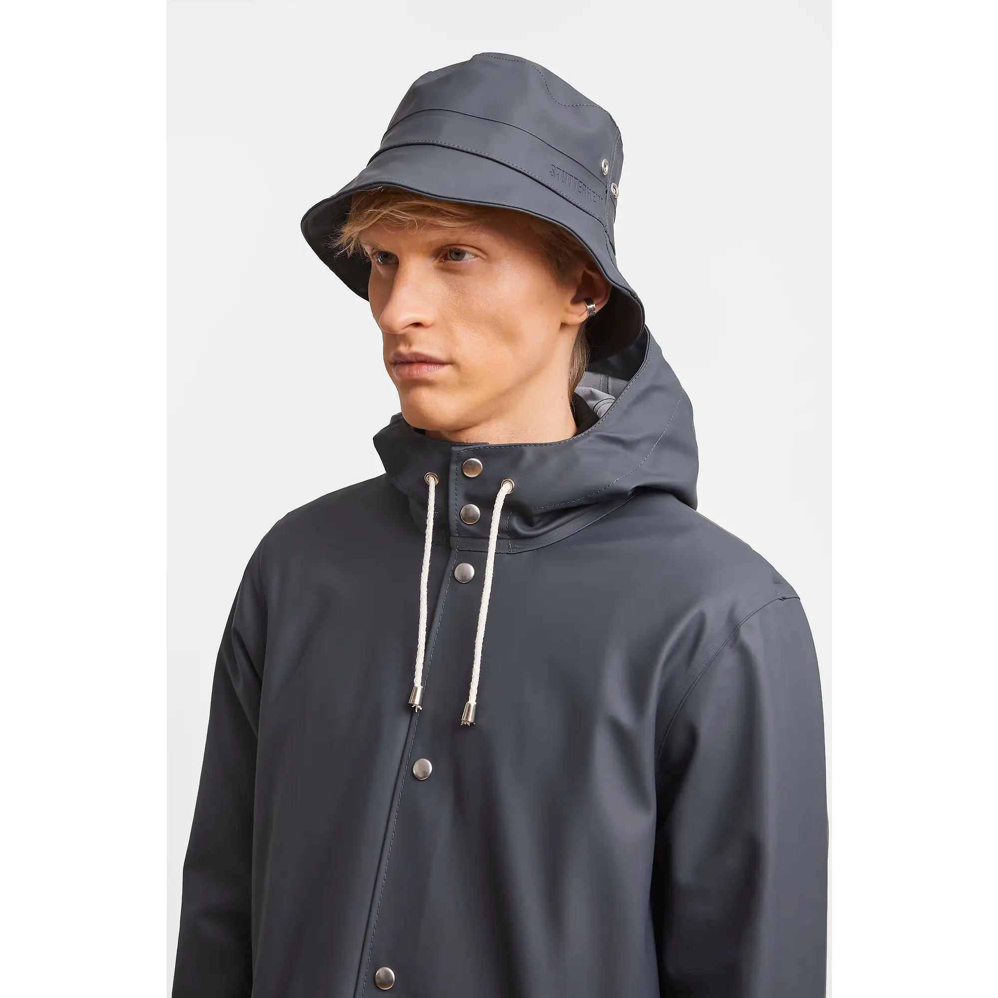Product image 4 of 7 of Stutterheim Beckholmen Bucket Hat - Charcoal