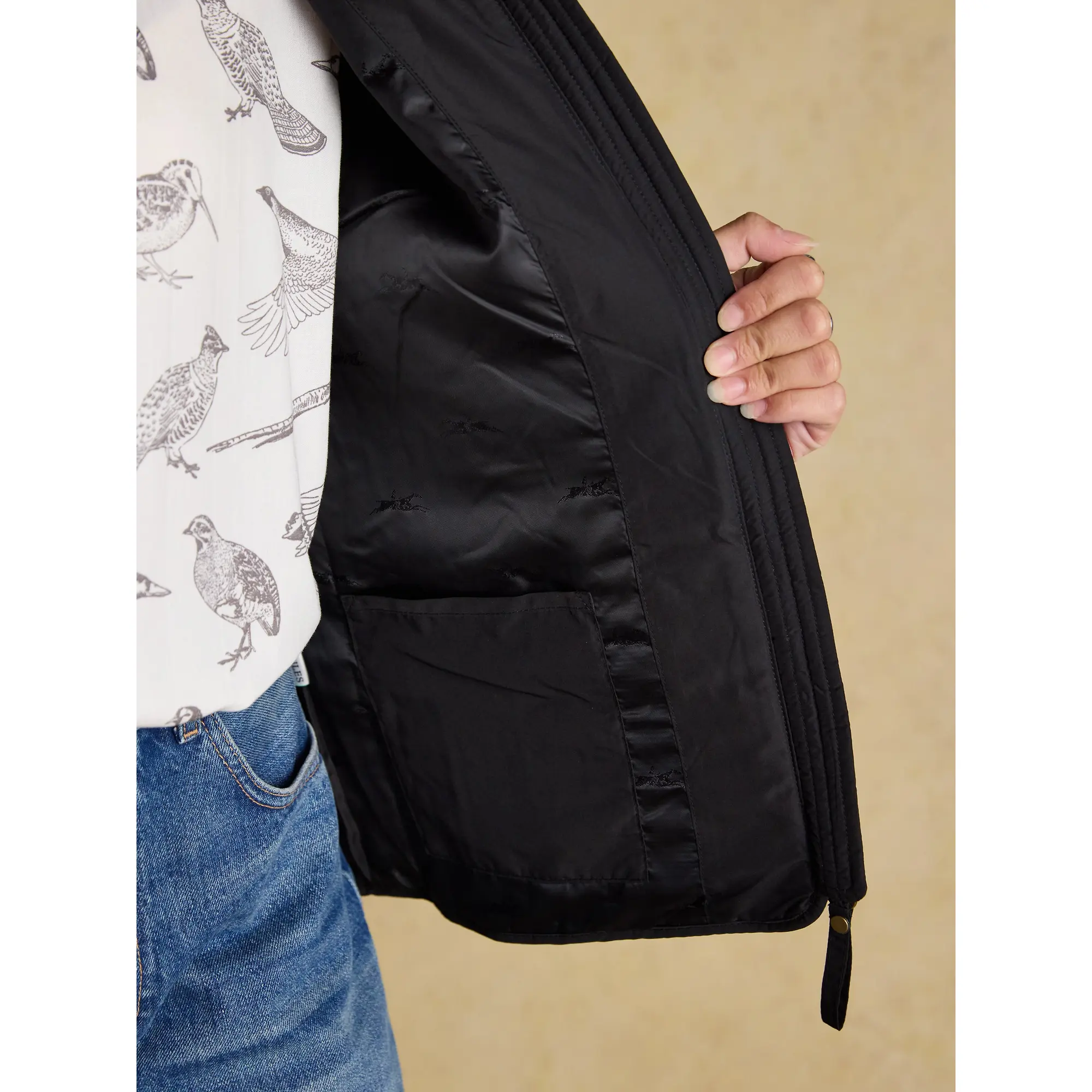 Product image 10 of 10 of Joules Women's Minx Showerproof Diamond Quilted Gilet - Black
