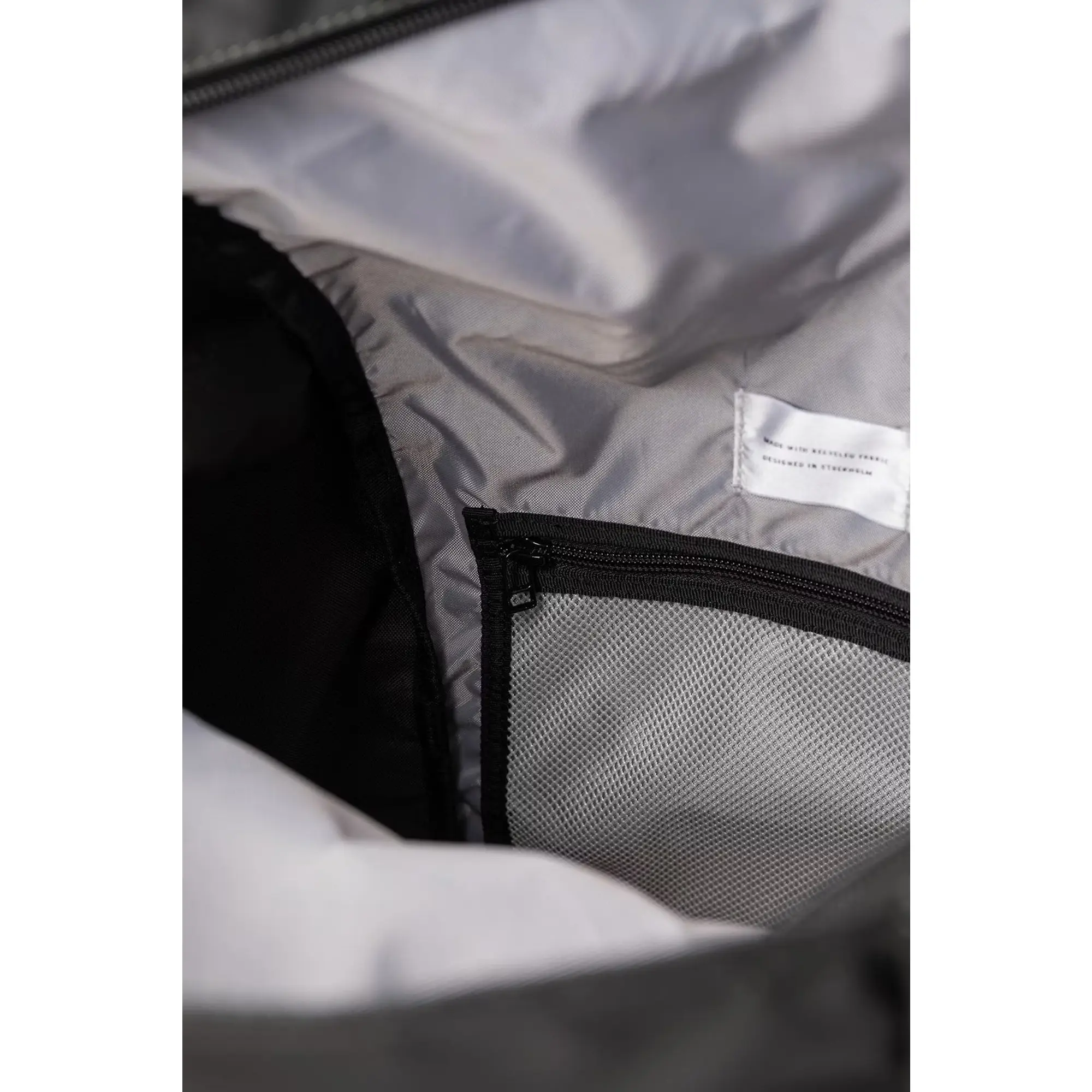 Product image 4 of 5 of Sandqvist Ruben 2.0 Backpack - Multi Black/Dark Green