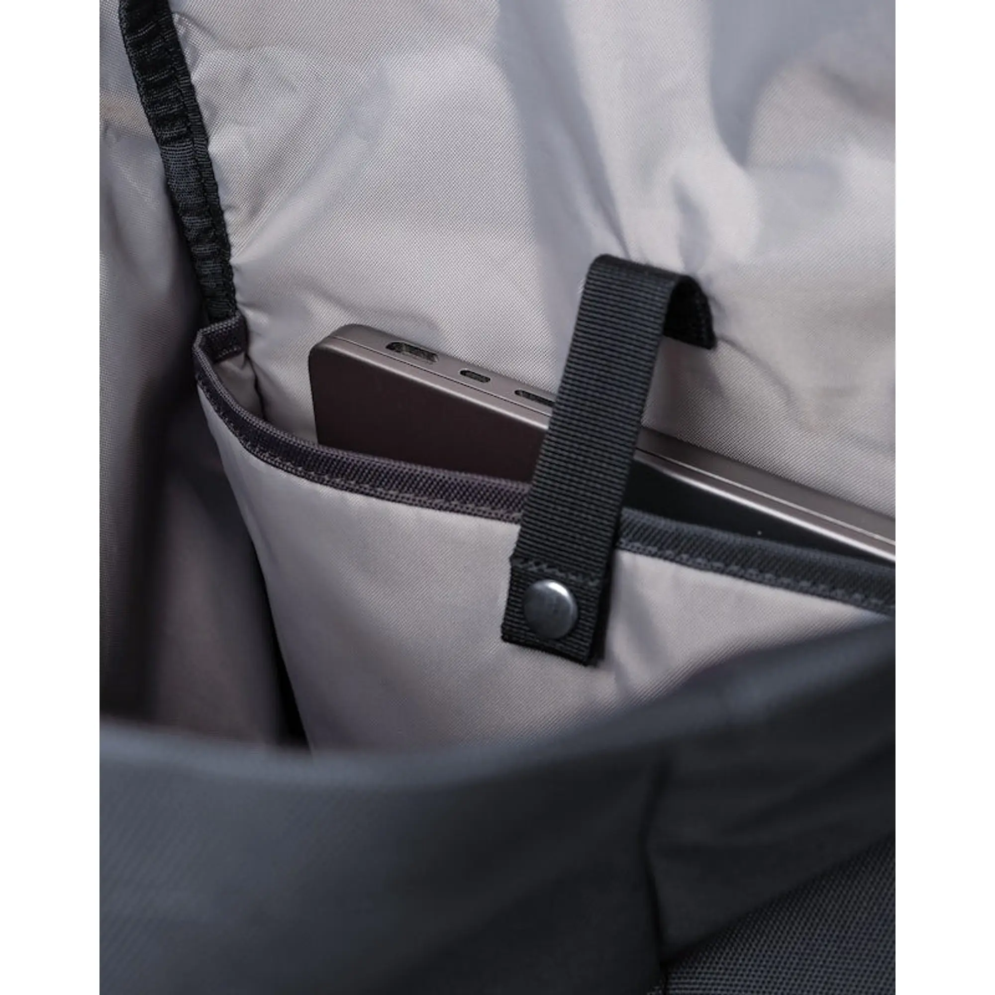 Product image 4 of 4 of Sandqvist Ground Rolltop Backpack L 19L 16" - Navy