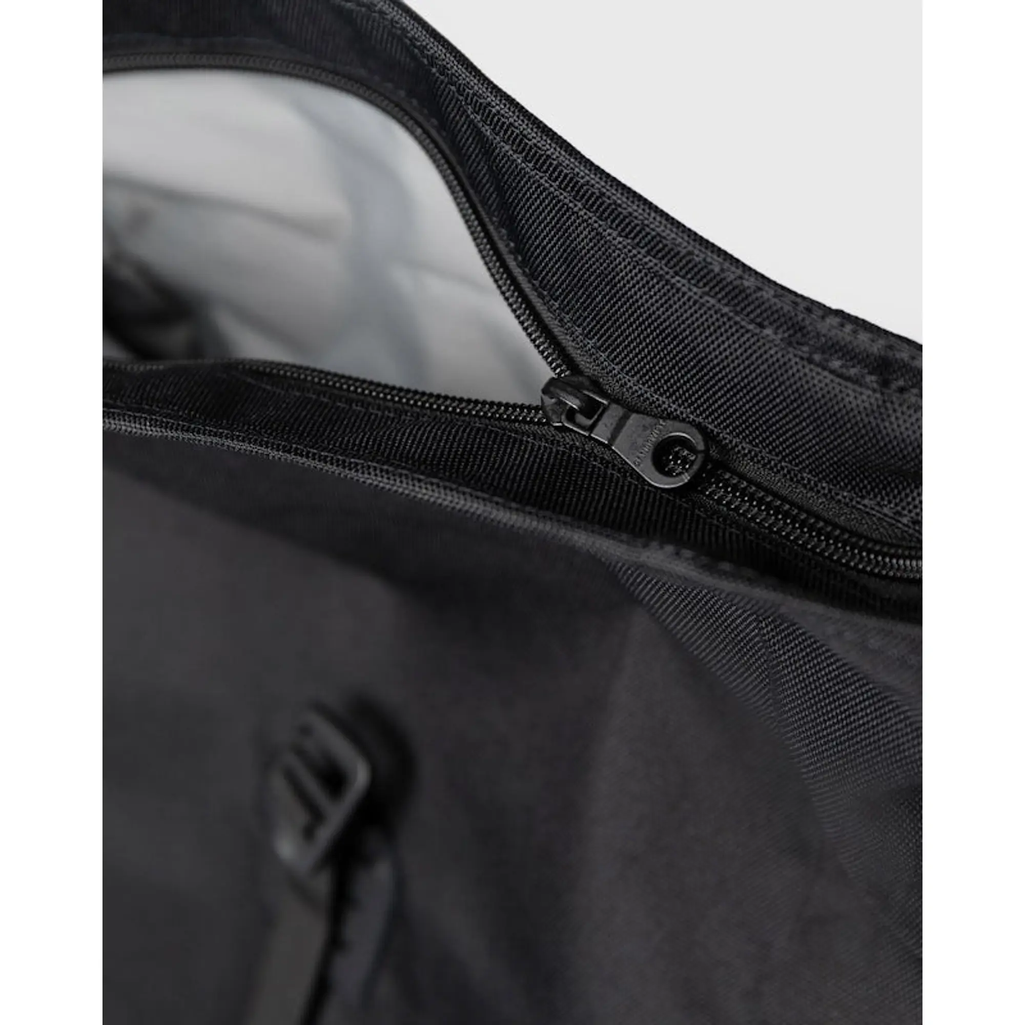 Product image 8 of 12 of Sandqvist Icon Rolltop Backpack L 26L 16" - Black