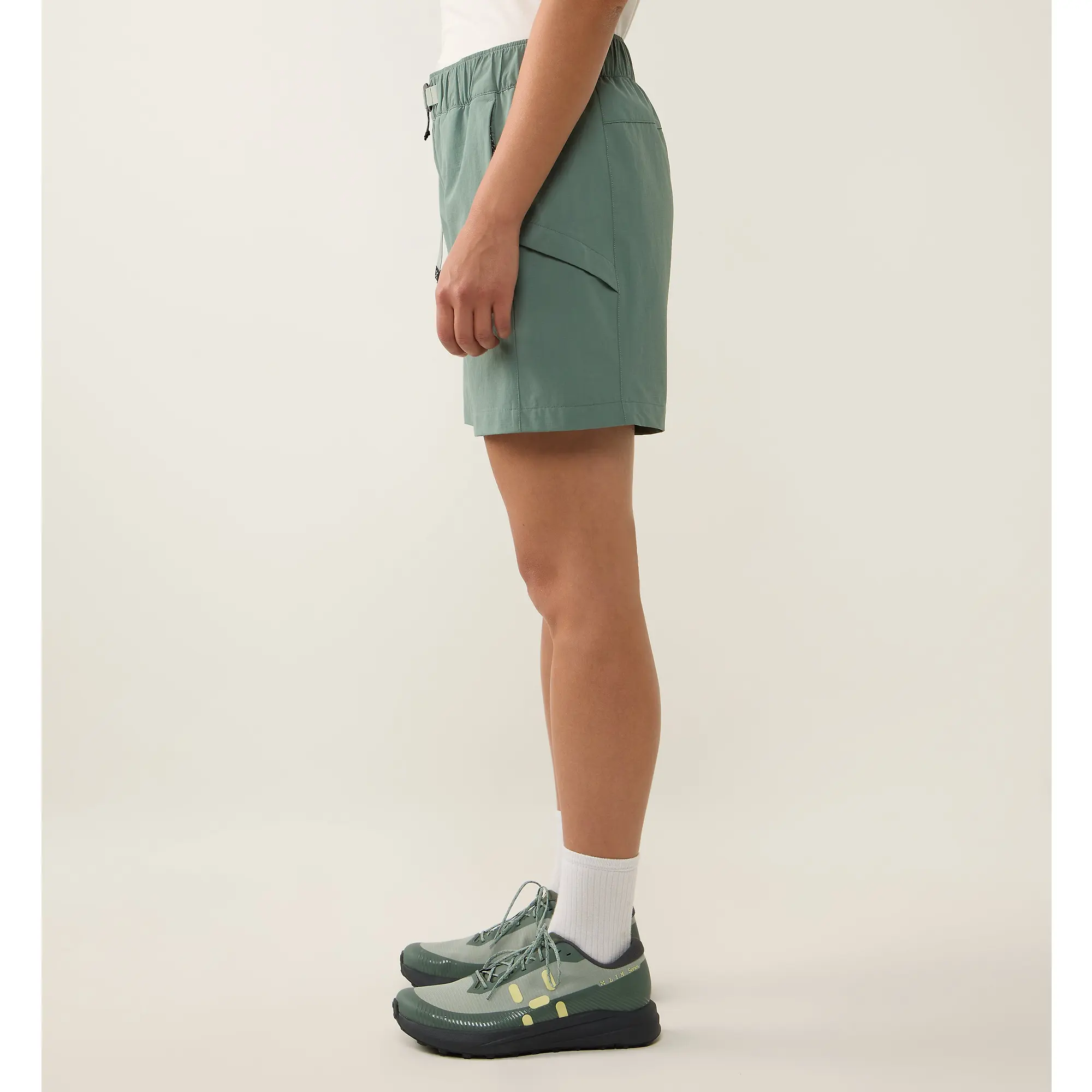 Product image 4 of 9 of Haglöfs Women's Hede Shorts - Chlorophyll Green