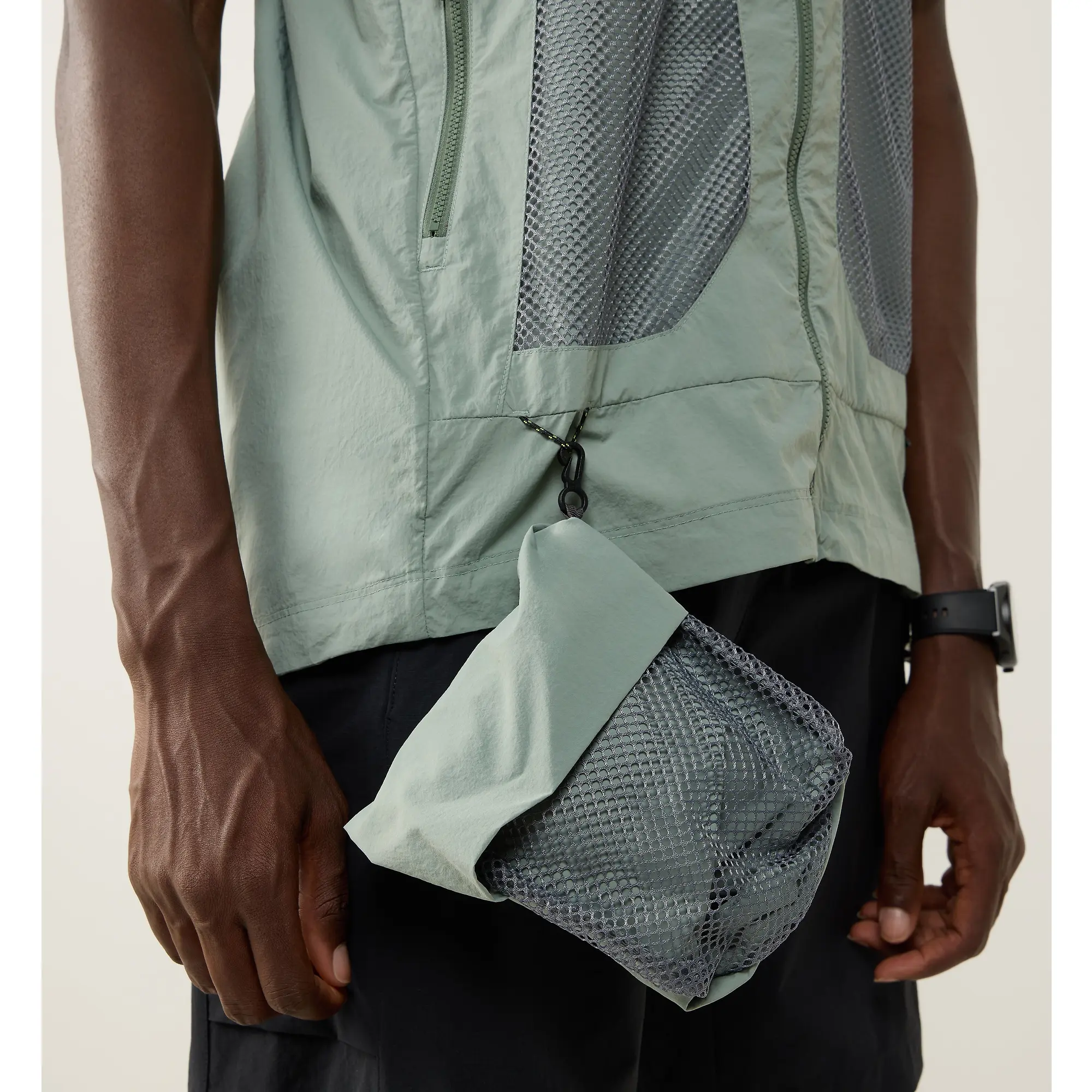 Product image 11 of 11 of Haglöfs Men's Solis Zip Off Jacket - Dew Green