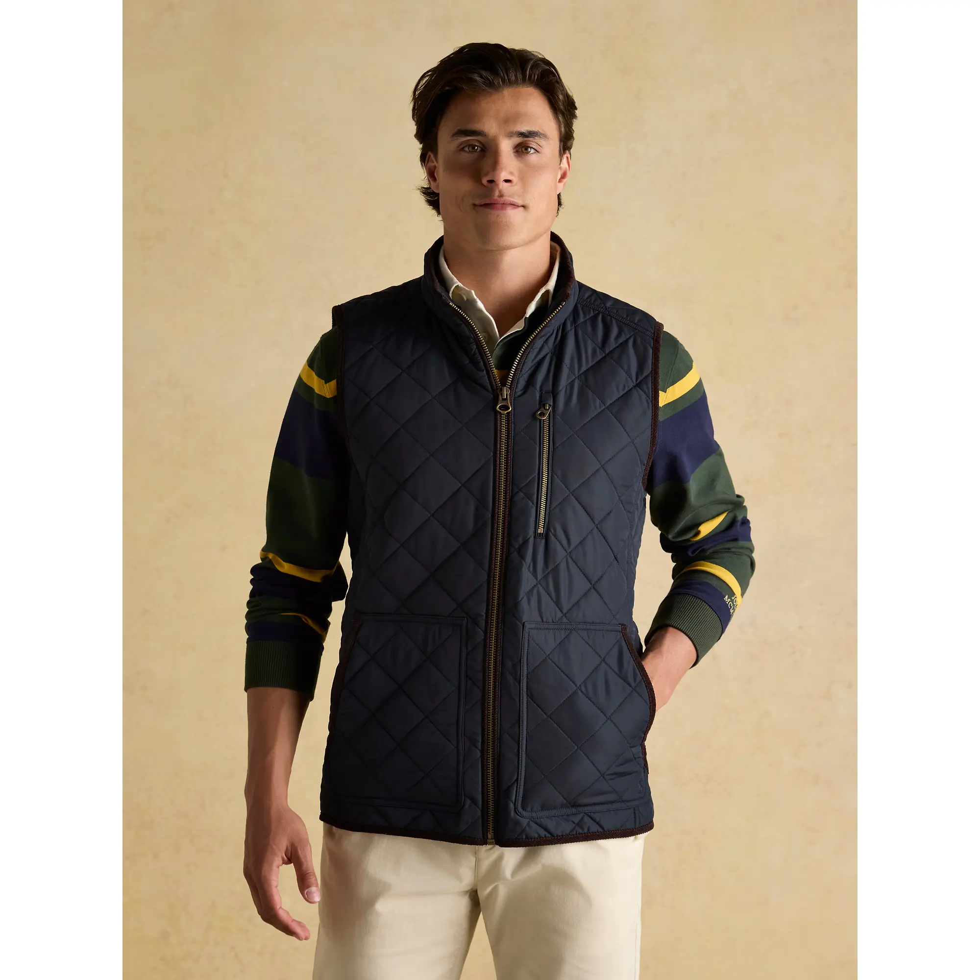 Product image 2 of 10 of Joules Men's Maynard Diamond Quilted Gilet - Navy