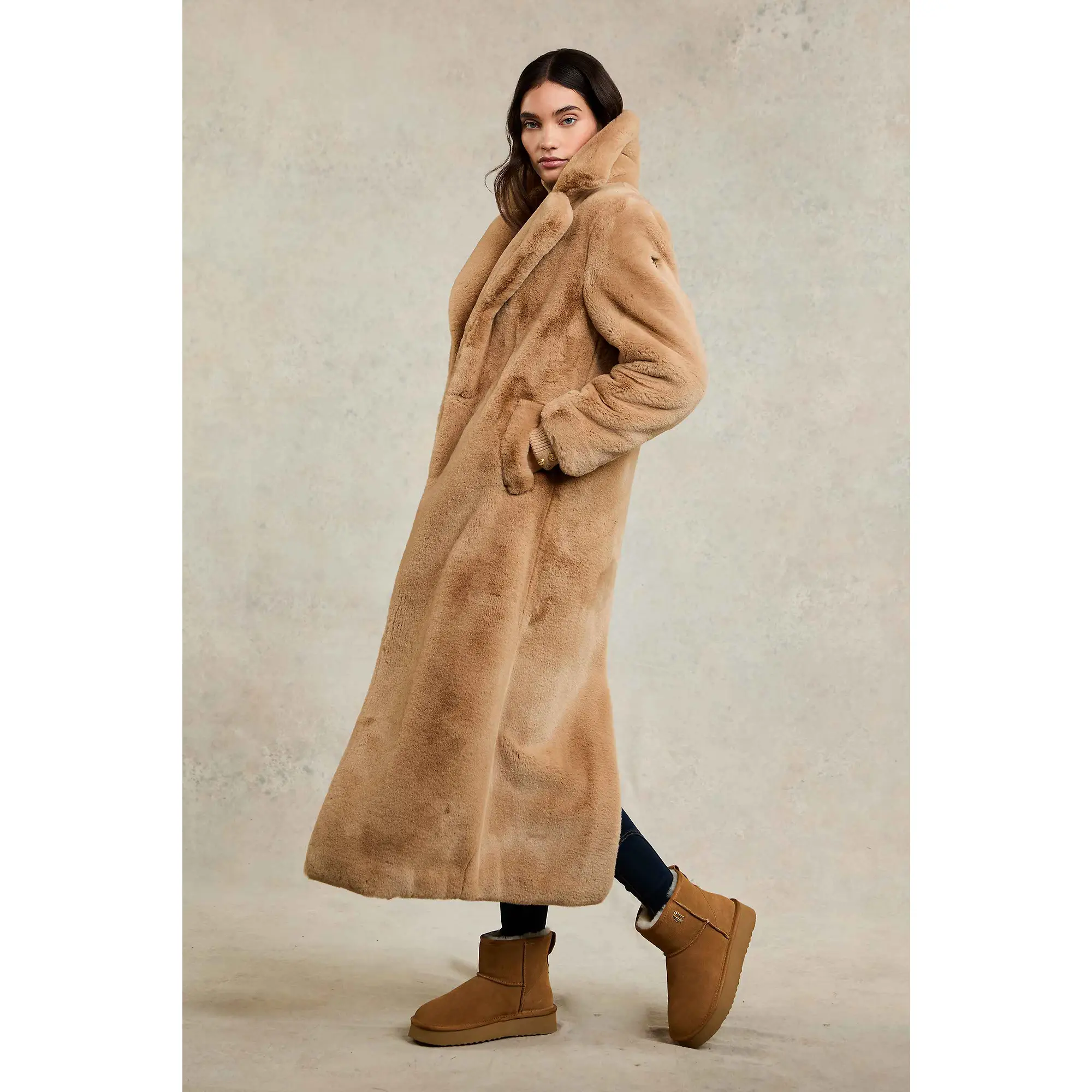Product image 6 of 10 of Holland Cooper Women's Shearling Platform Boots - Tan