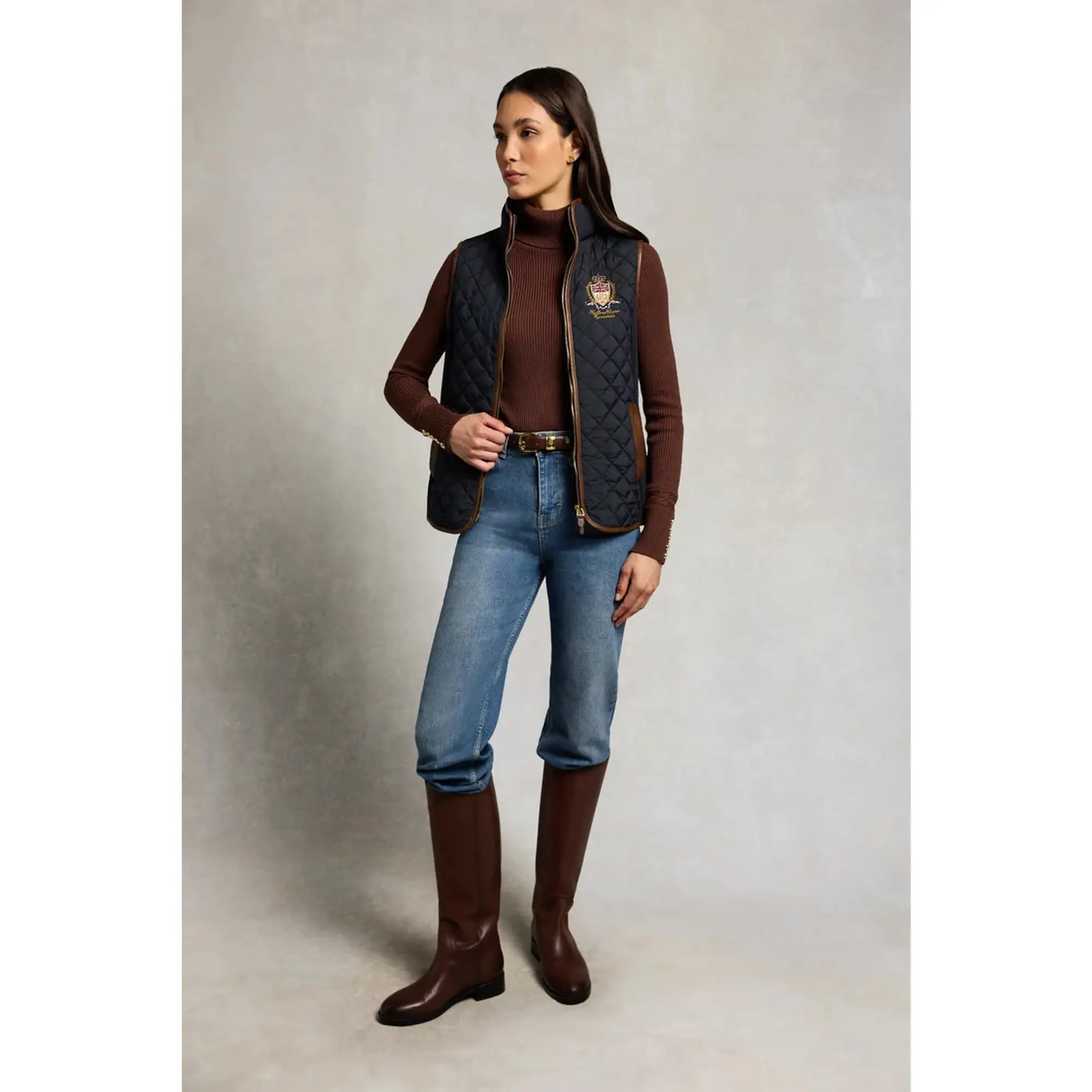 Product image 6 of 10 of Holland Cooper Women's Boughton Diamond Quilt Gilet - Ink Navy