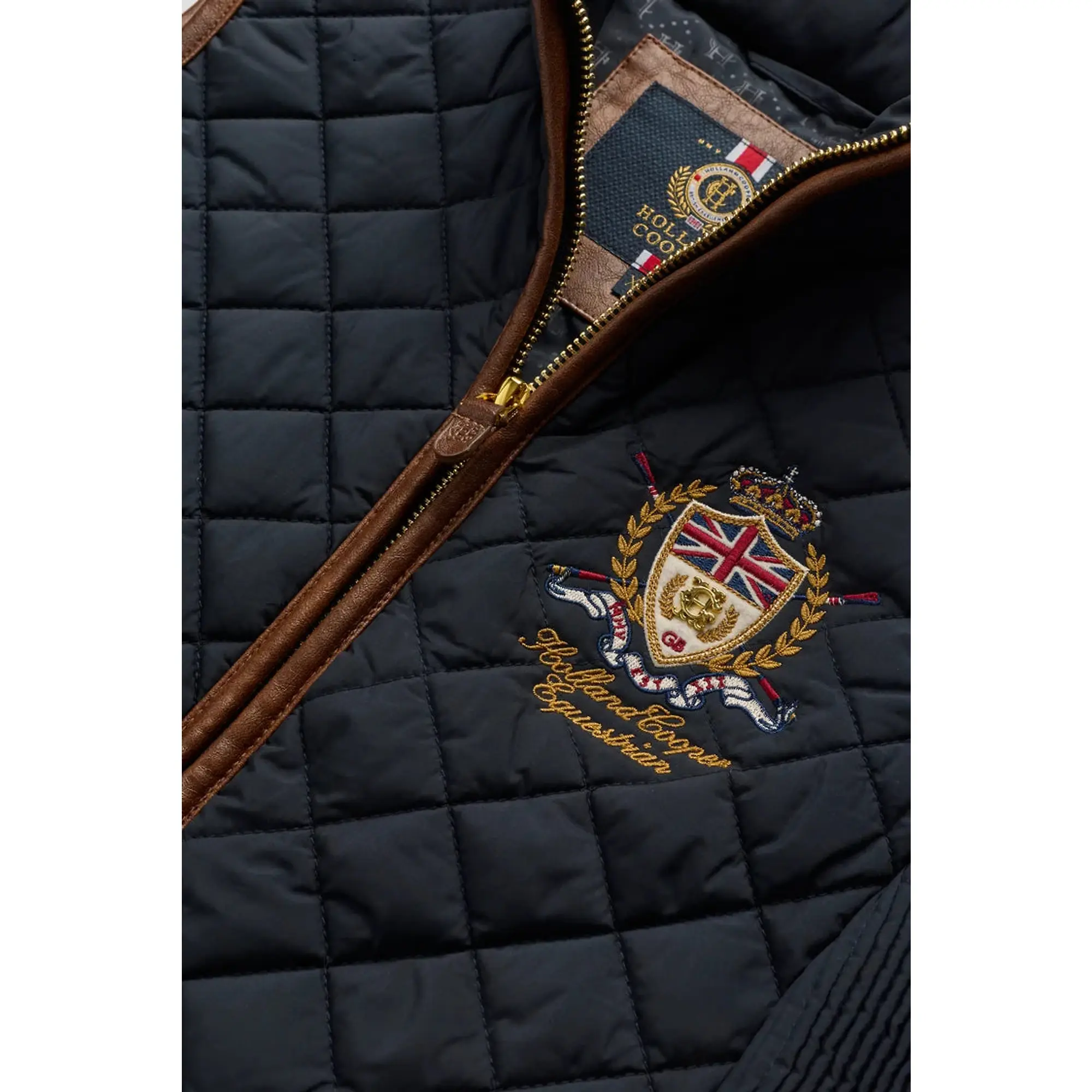 Product image 9 of 10 of Holland Cooper Women's Boughton Diamond Quilt Gilet - Ink Navy