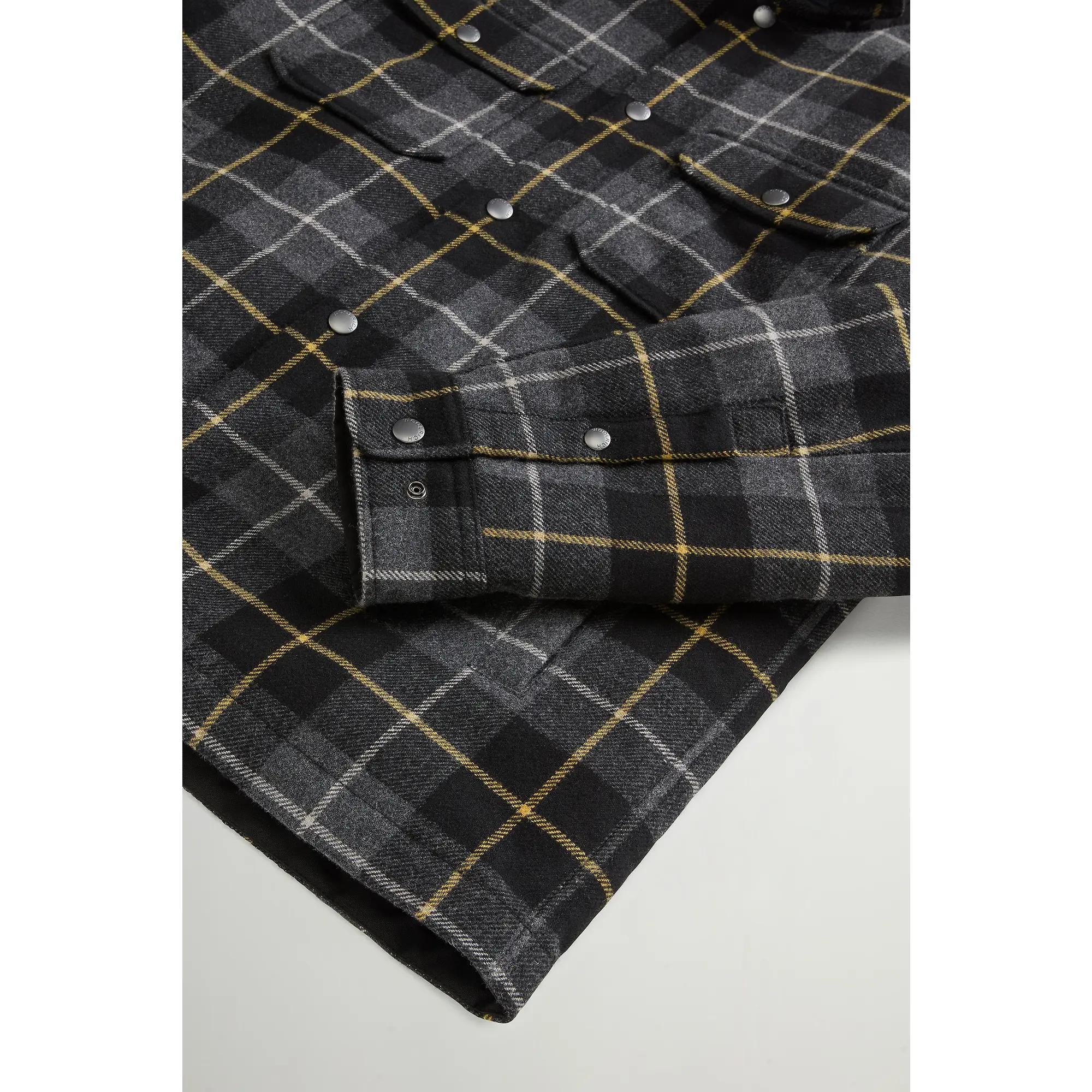 Product image 7 of 8 of Woolrich Men's Recycled Italian Wool Blend Padded Alaskan Check Overshirt - Grey Black Check