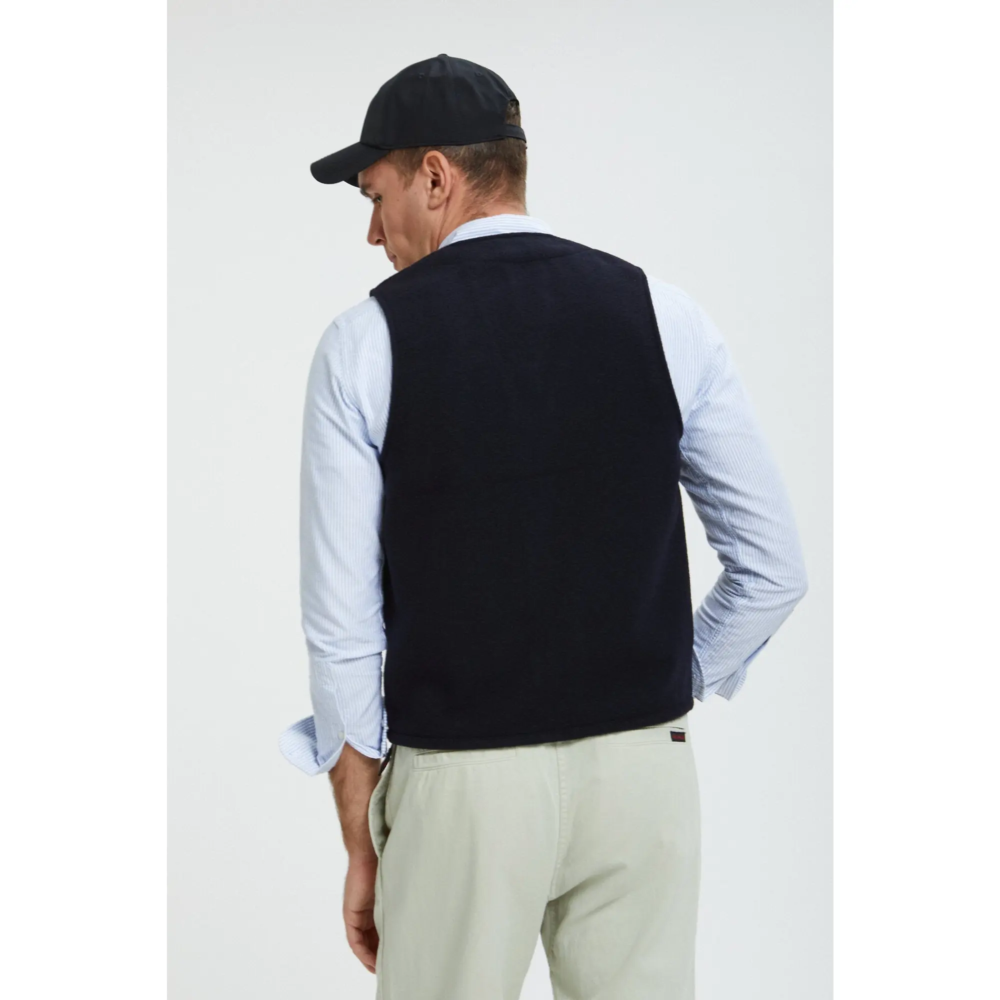 Product image 8 of 11 of Filson Men's Mackinaw Wool Vest - Dark Navy