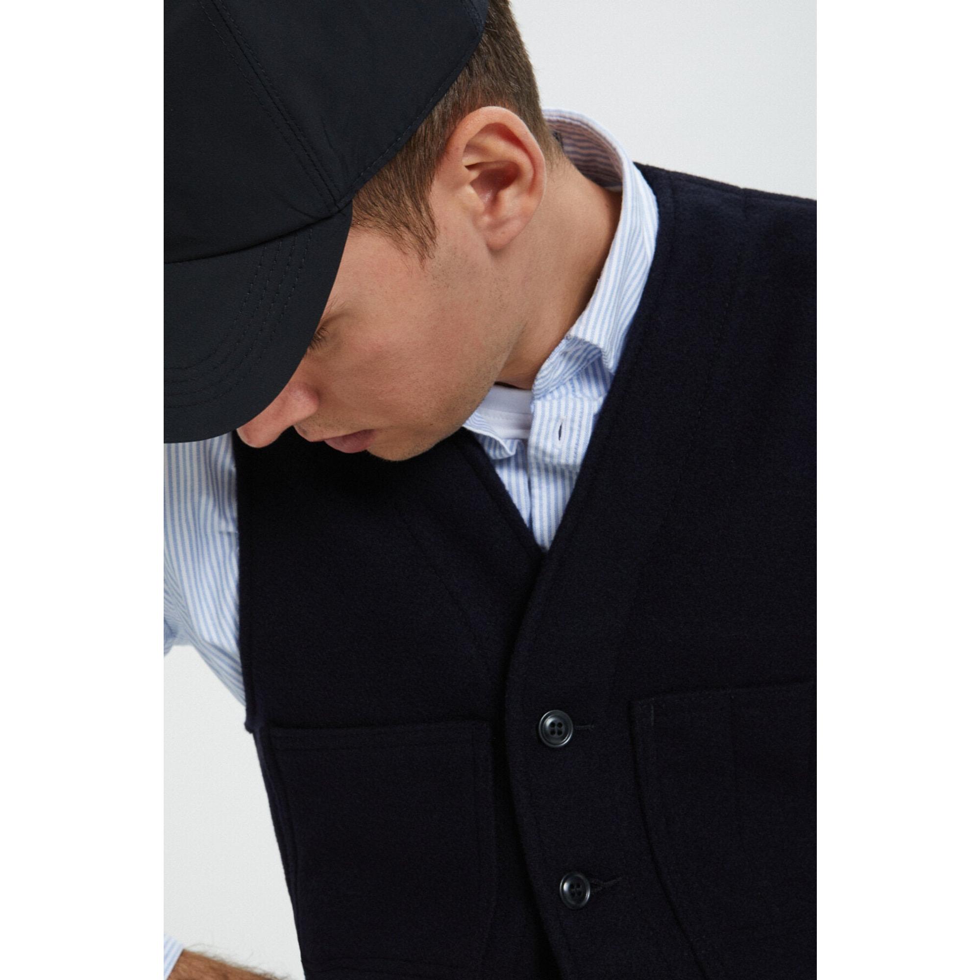 Filson Men's Mackinaw Wool Vest - Dark Navy | British Attire