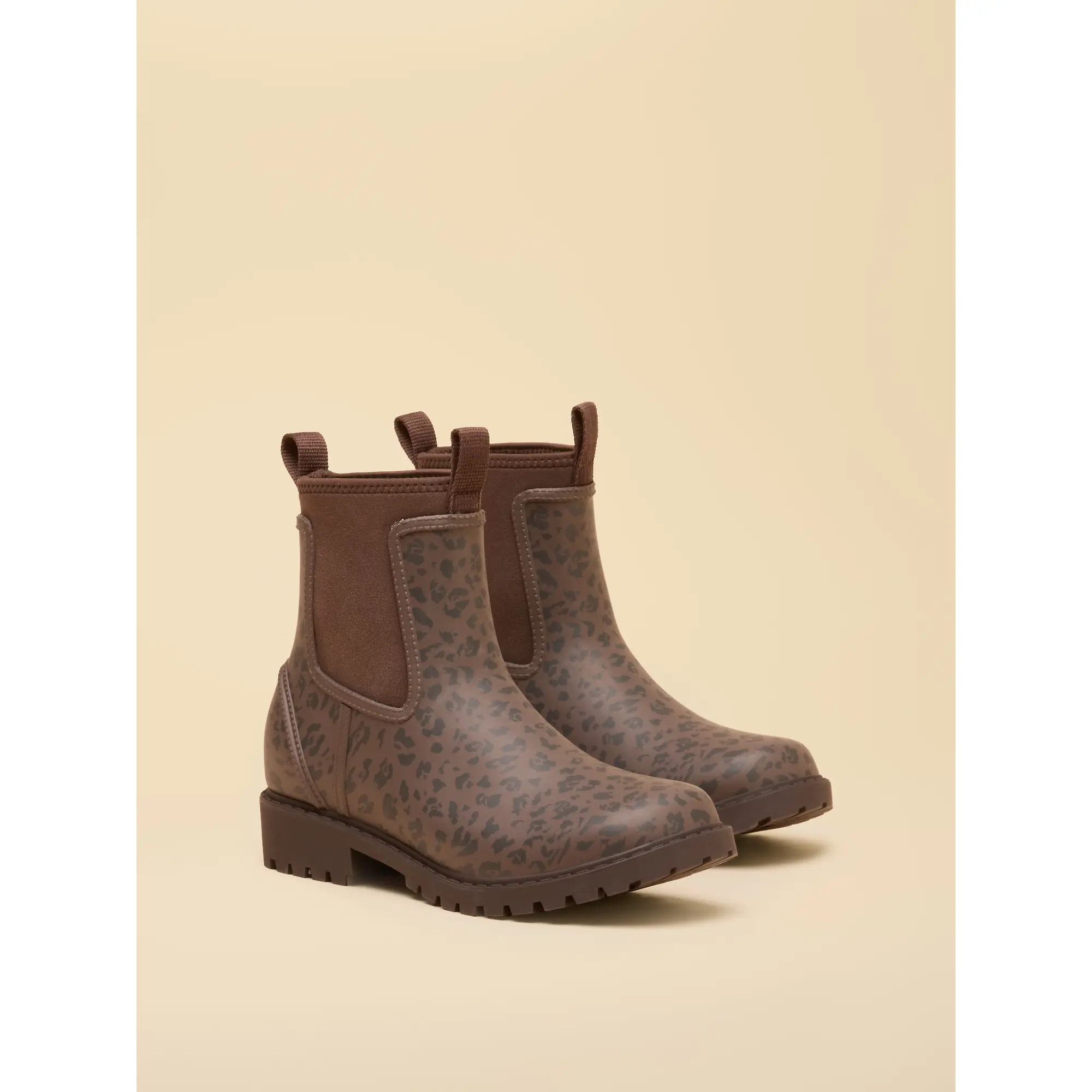 Product image 2 of 6 of Joules Women's Oakfield Neoprene Lined Ankle Wellies - Leopard