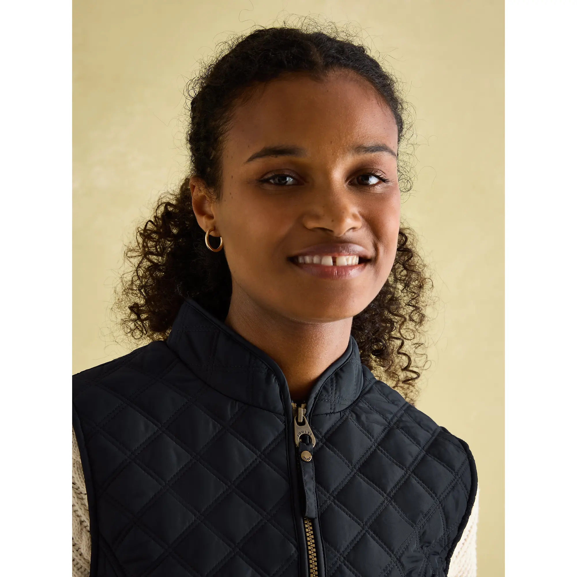 Product image 16 of 19 of Joules Women's Minx Showerproof Diamond Quilted Gilet - Navy Blue