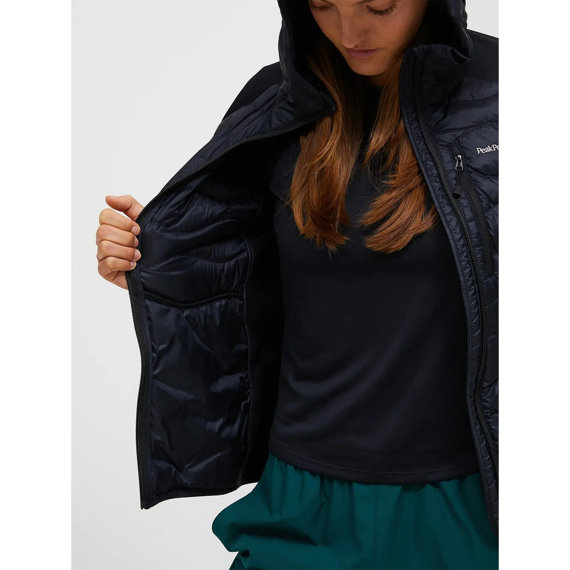 Product image 6 of 9 of Peak Performance Women's Helium Hybrid Down Hooded Jacket - Black