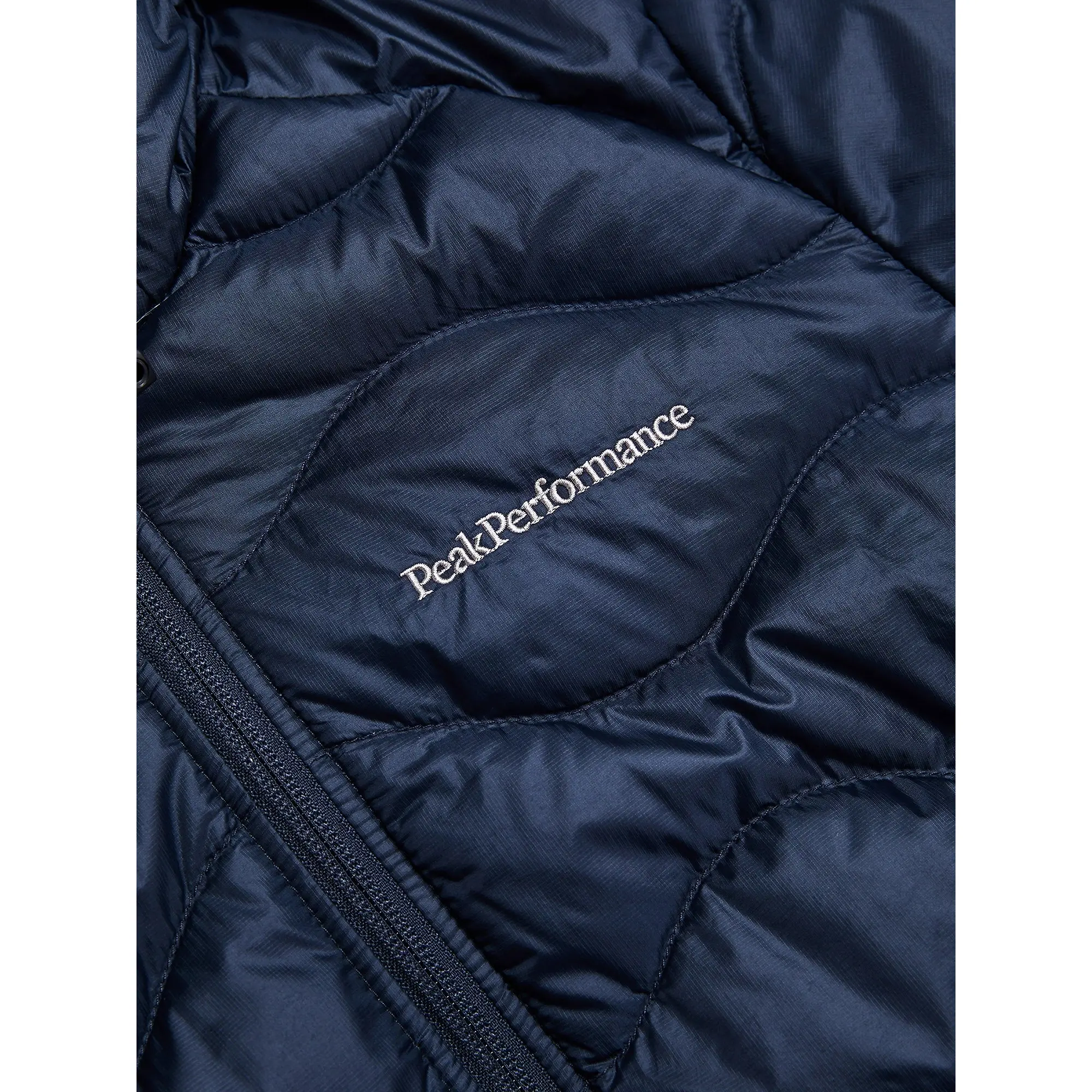 Product image 7 of 7 of Peak Performance Women's Helium Down Hooded Jacket - Blue Shadow