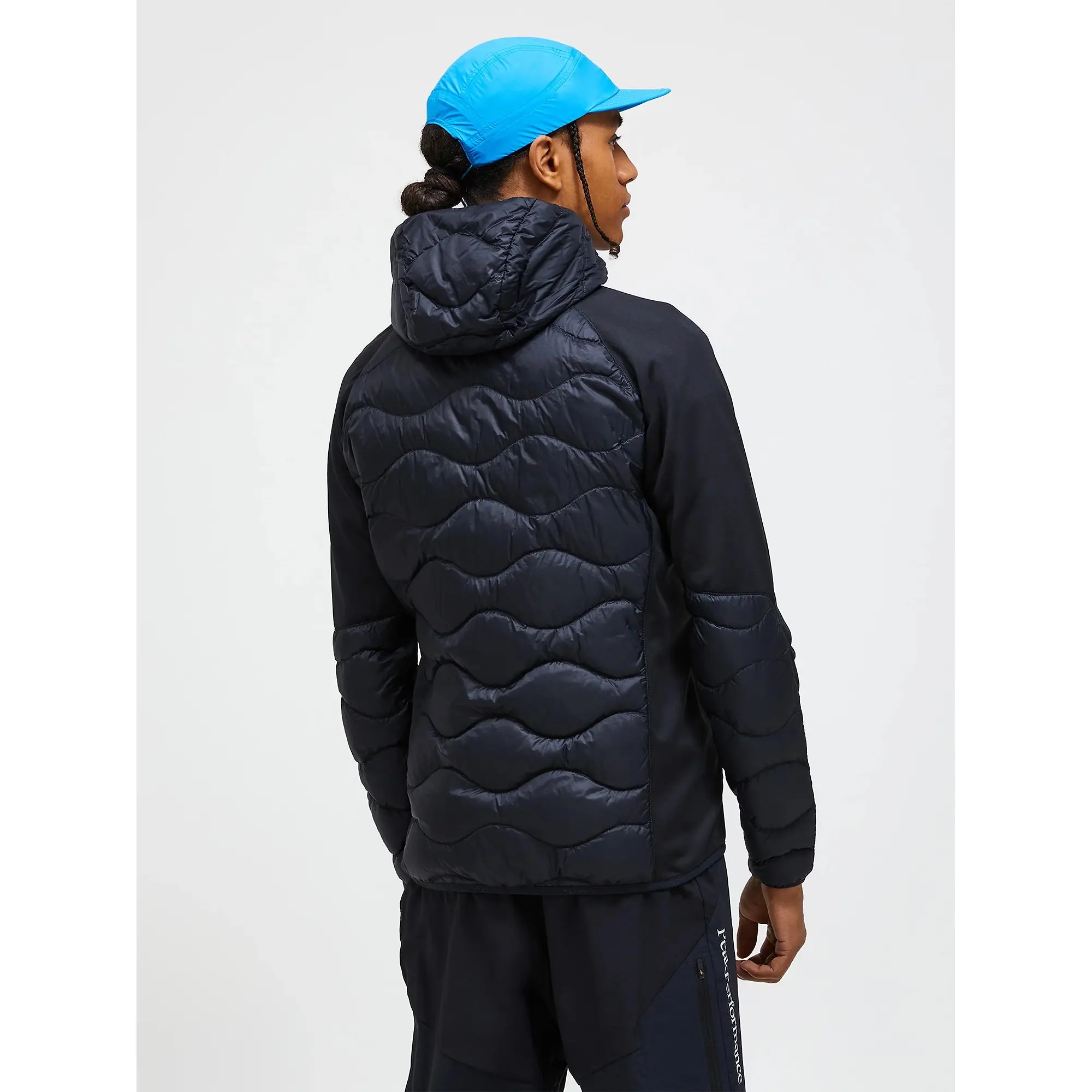 Product image 4 of 8 of Peak Performance Men's Helium Down Hybrid Hooded Jacket - Black