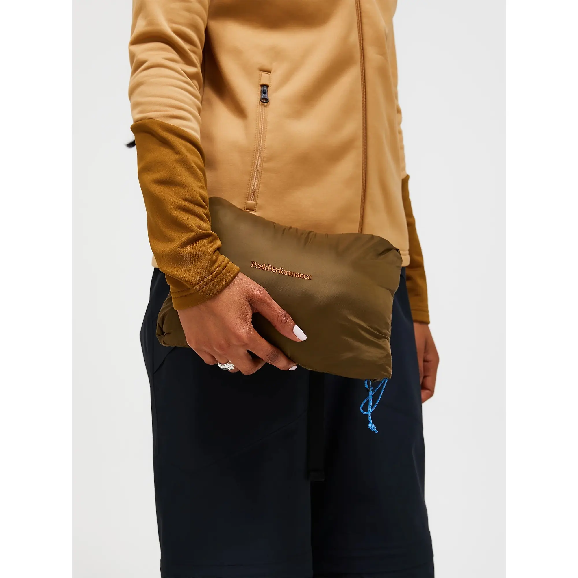 Product image 8 of 11 of Peak Performance Women's Helium Utility Down Hooded Jacket - Sierra Sand/Sand Fog