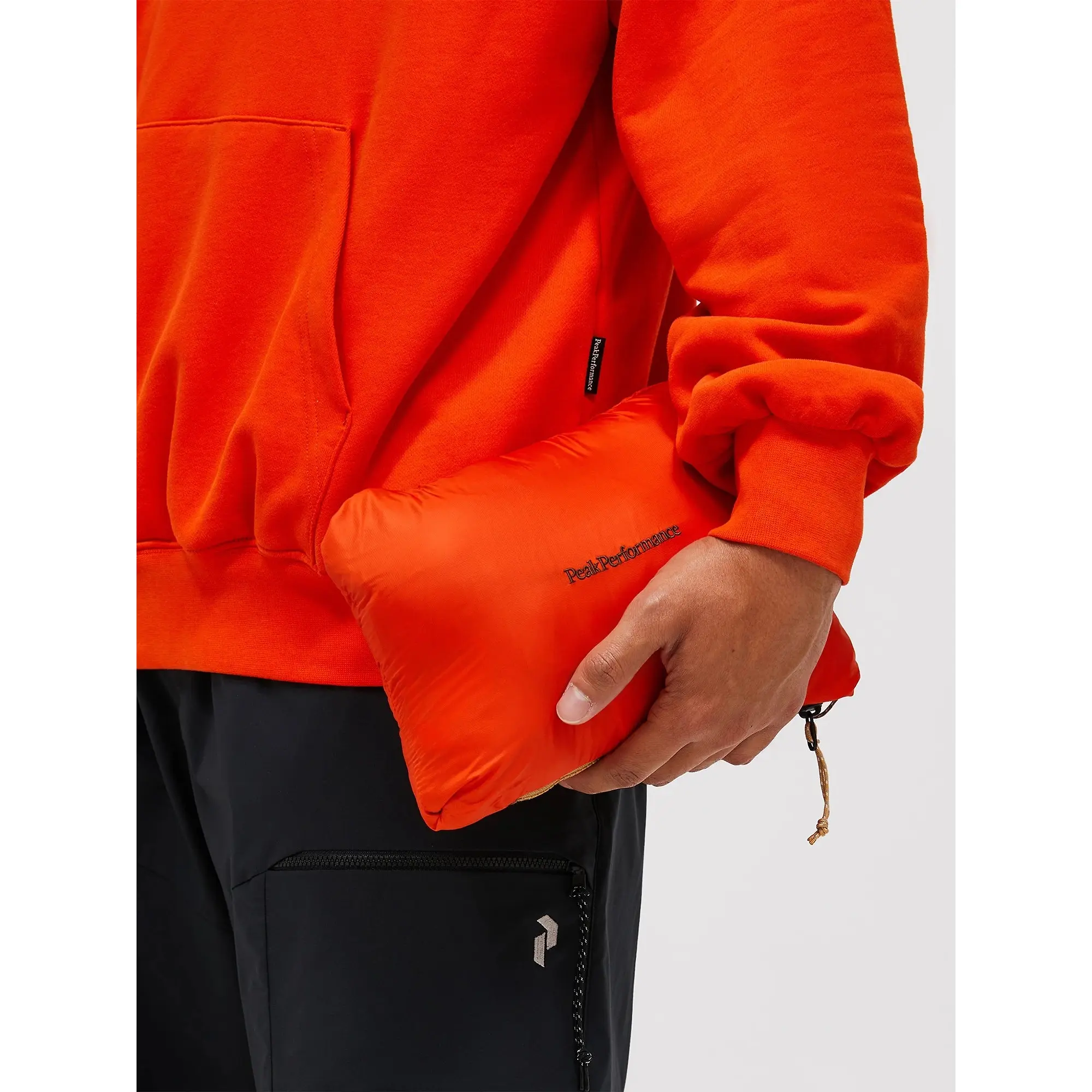Product image 7 of 10 of Peak Performance Men's Helium Utility Down Hooded Jacket - Meadow Moss / Sierra Sand