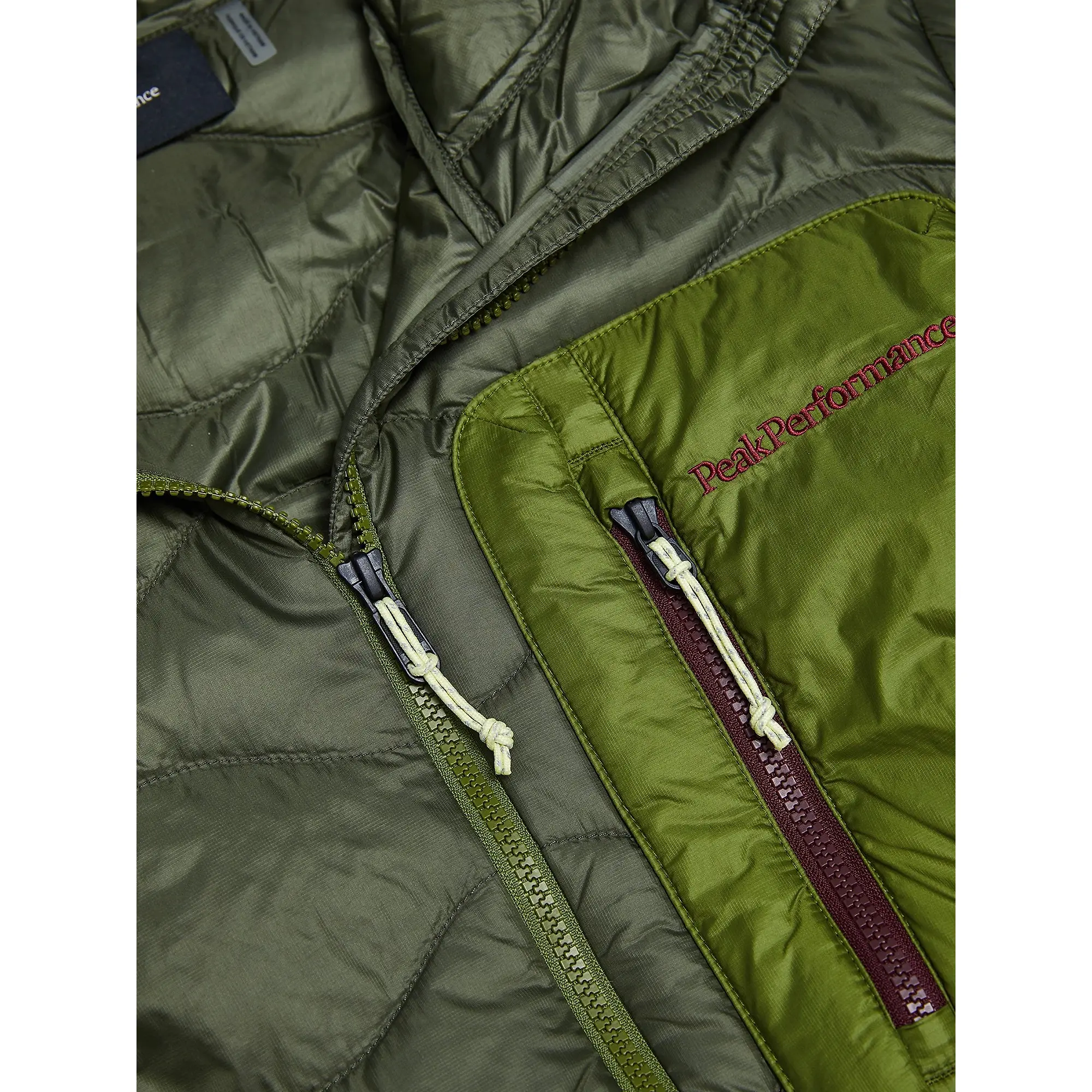 Product image 9 of 9 of Peak Performance Men's Helium Utility Down Hooded Jacket - Pine Needle/Mosswood