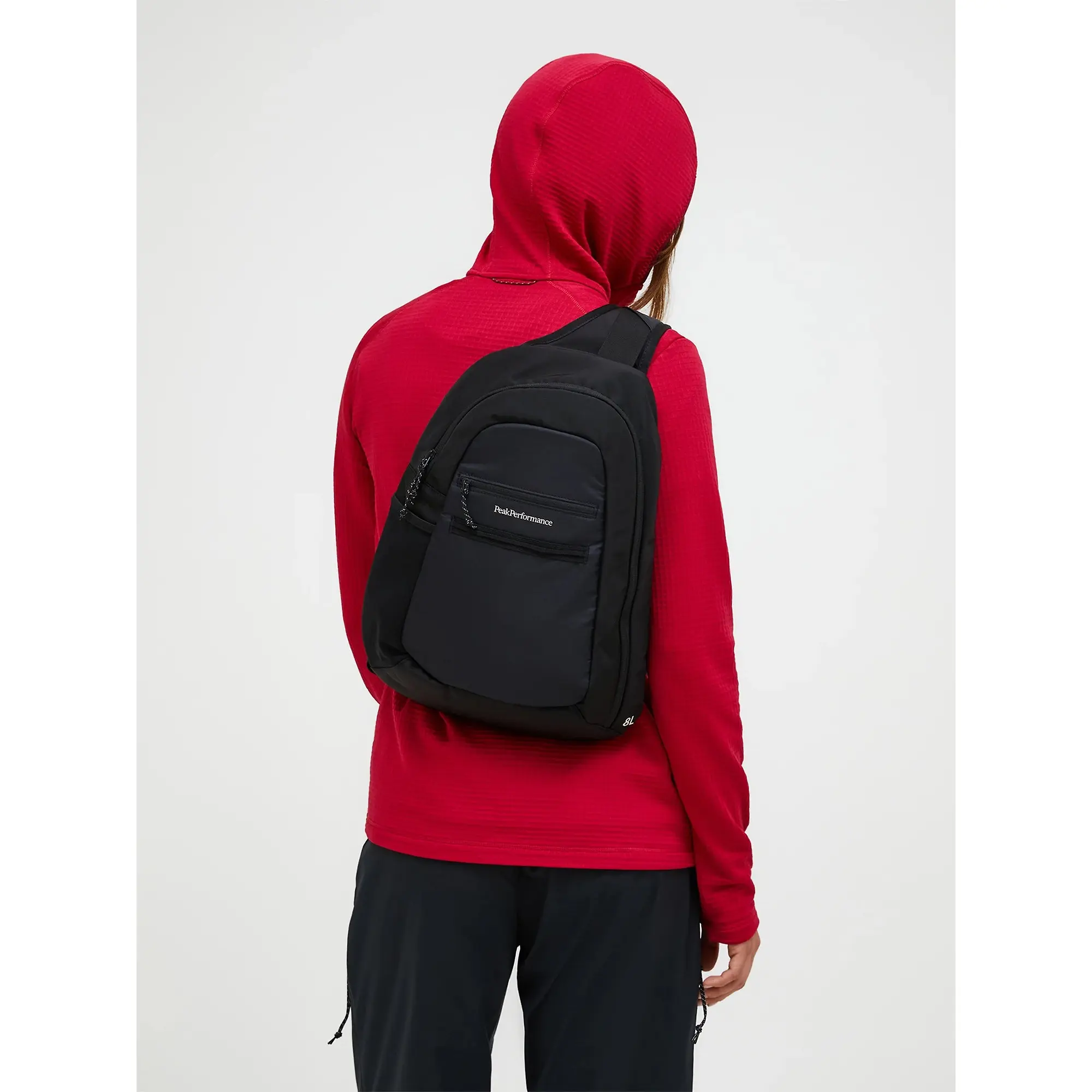 Product image 2 of 9 of Peak Performance Outdoor Crossbody Bag 8.6L - Black