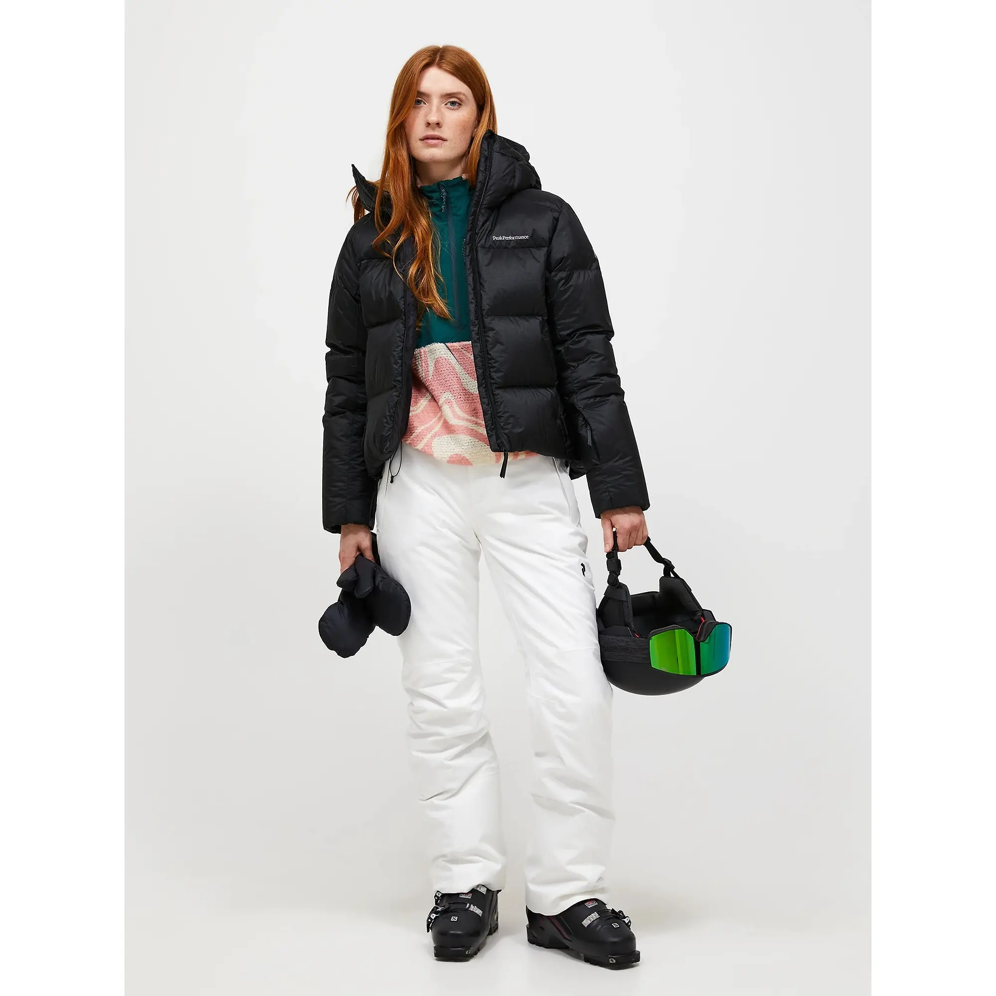 Product image 3 of 10 of Peak Performance Women's Glissade Down Ski Jacket - Black