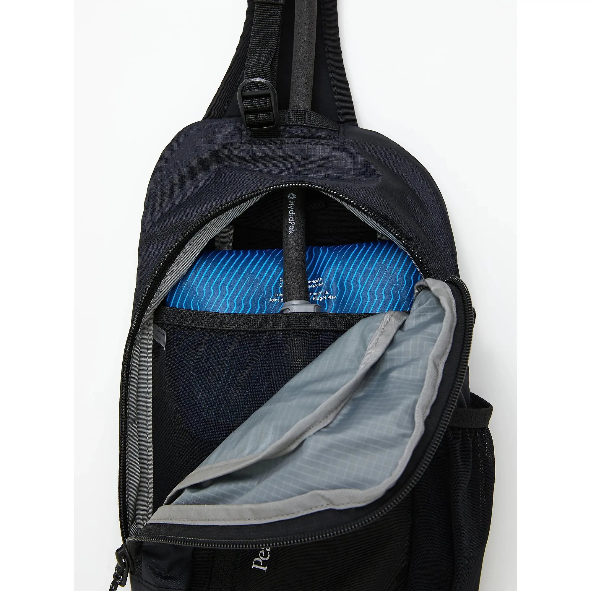 Product image 7 of 8 of Peak Performance Outdoor Sling Bag 4.5L - Black