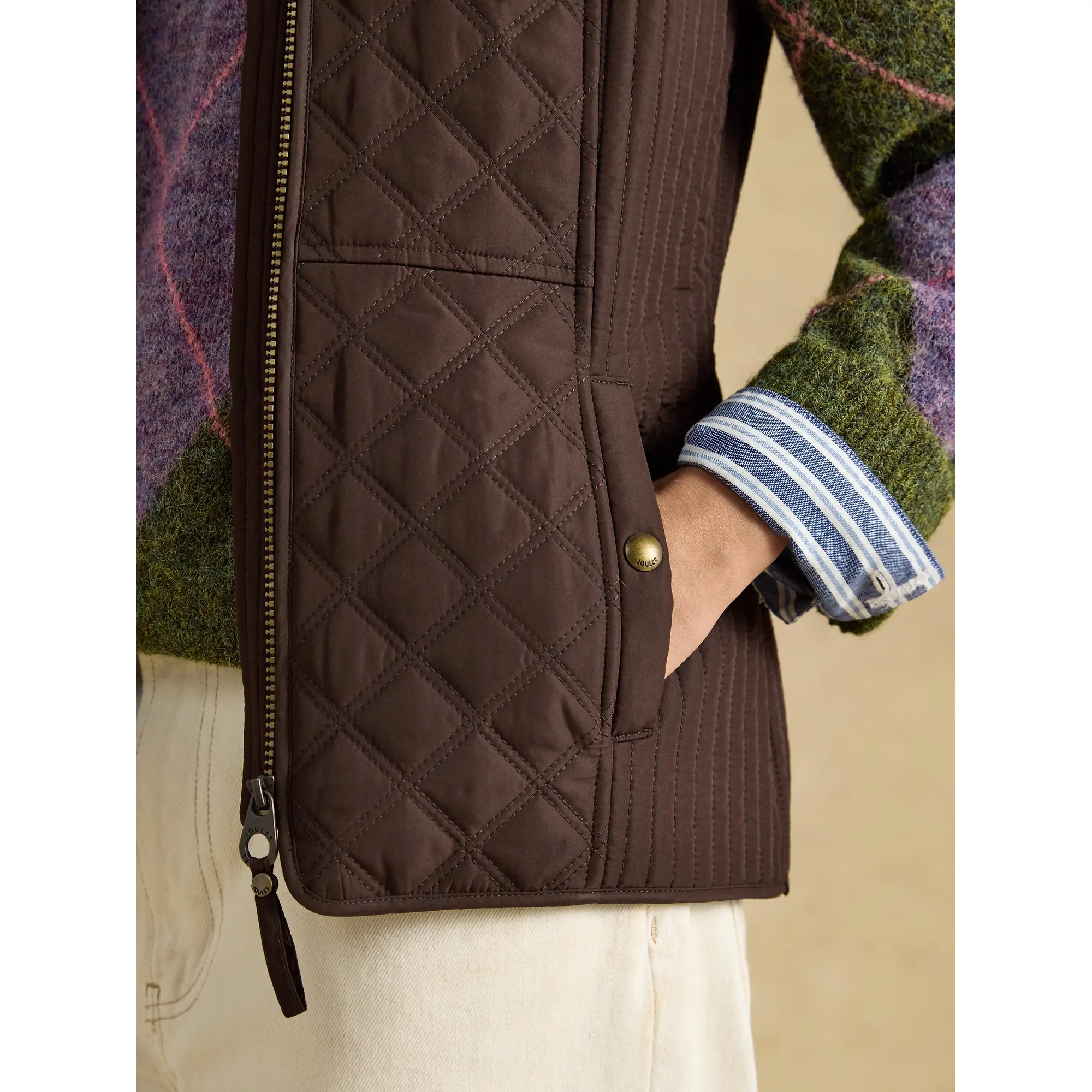 Product image 4 of 8 of Joules Women's Minx Showerproof Diamond Quilted Gilet - Chocolate Brown
