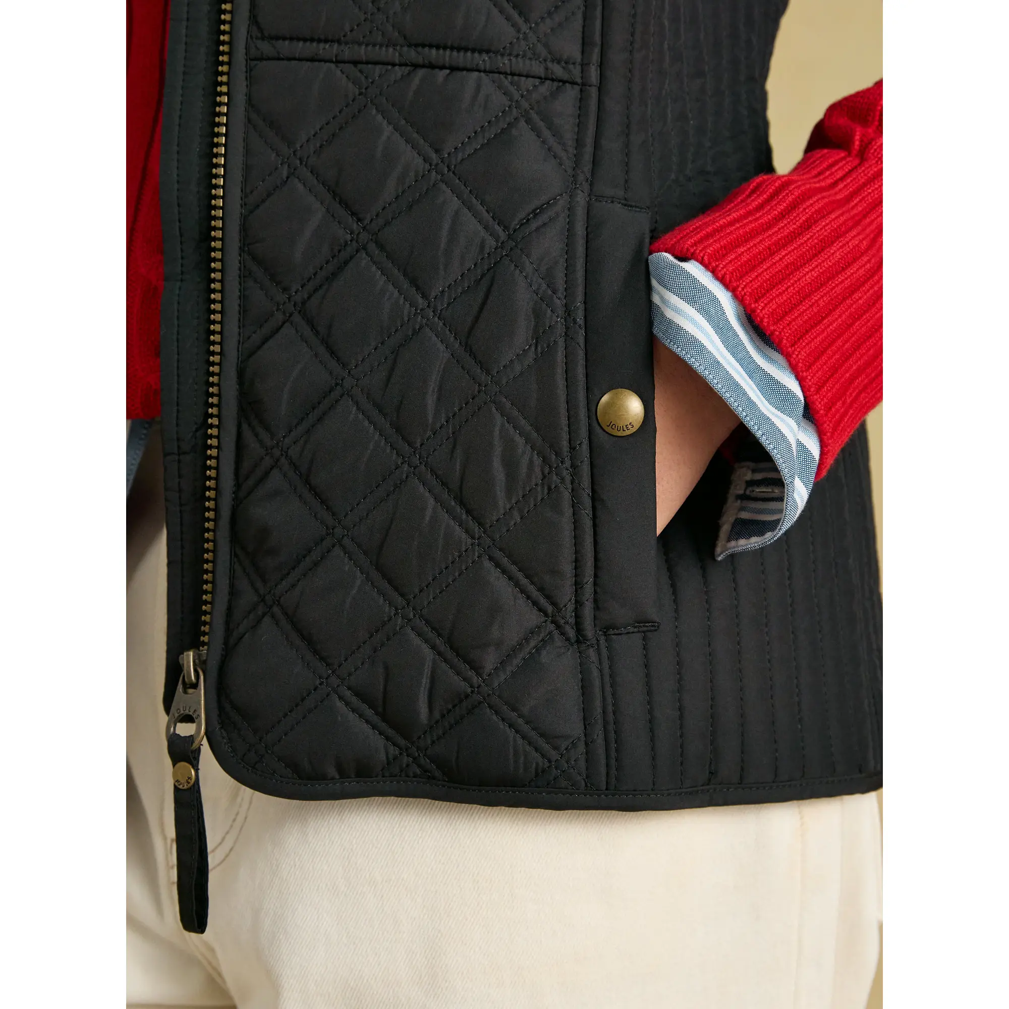 Product image 7 of 9 of Joules Women's Minx Showerproof Diamond Quilted Gilet - Black
