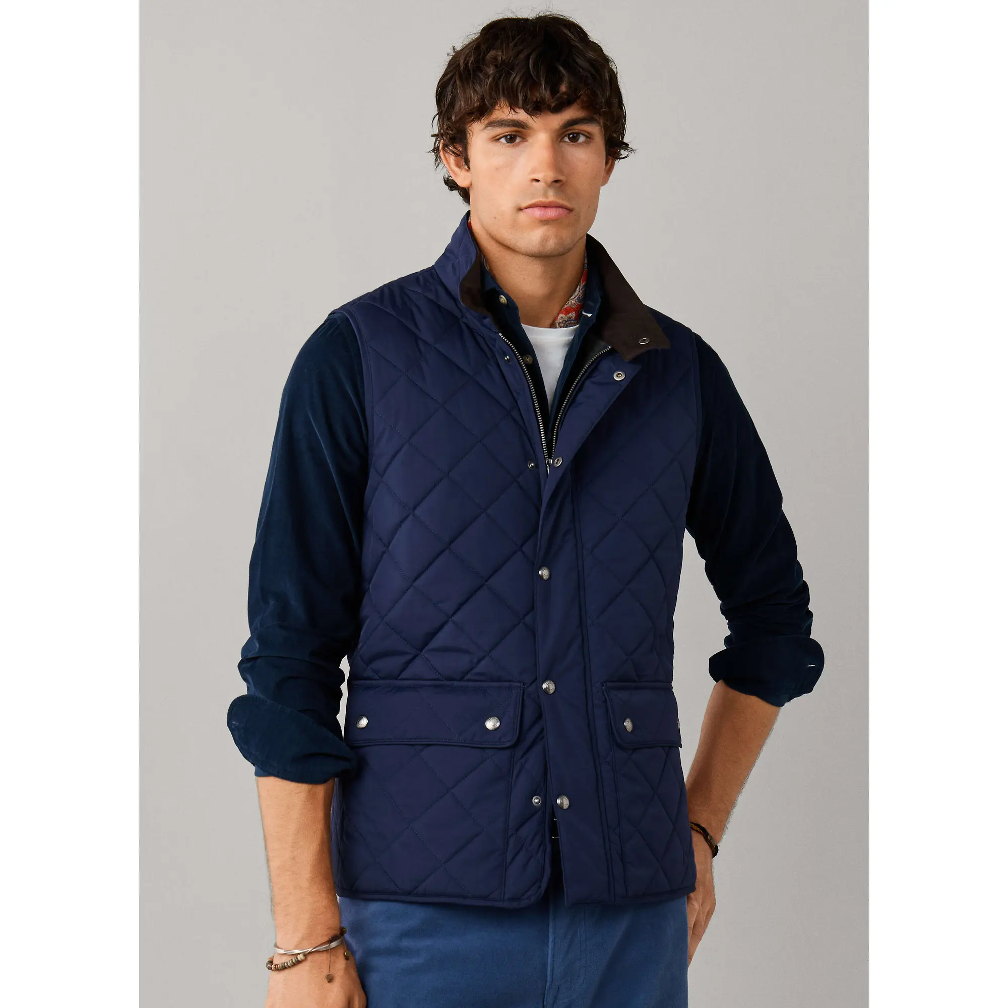 Product image 2 of 8 of Hackett Men's Kinloch Diamond Quilted Gilet - Old Navy