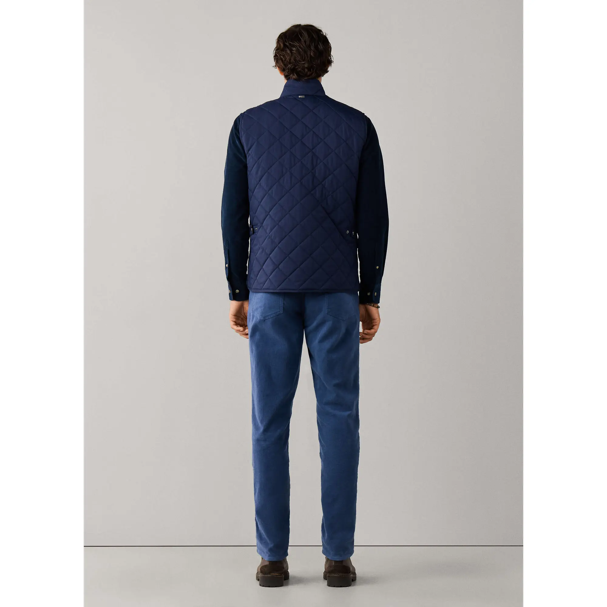 Product image 6 of 8 of Hackett Men's Kinloch Diamond Quilted Gilet - Old Navy