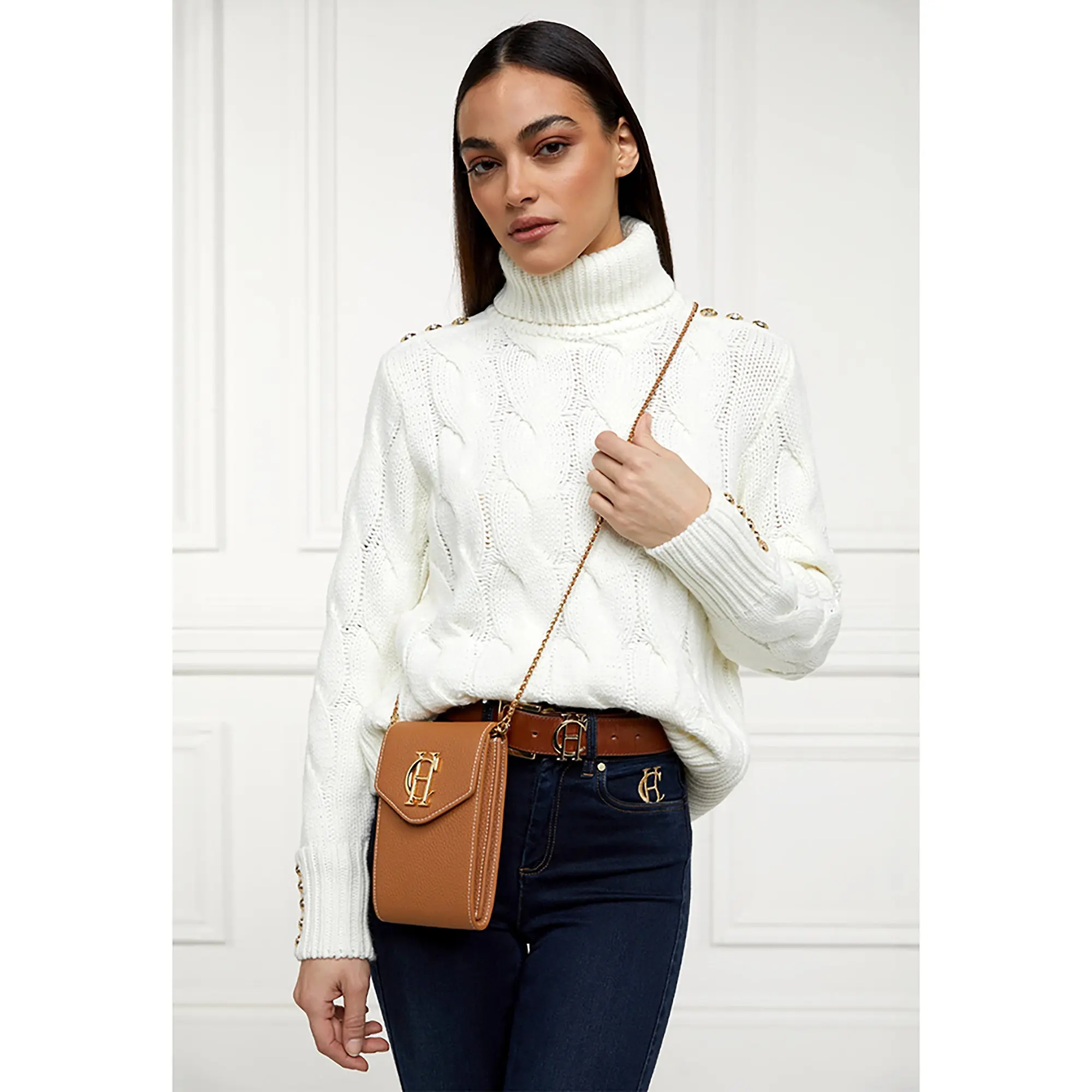 Product image 2 of 6 of Holland Cooper Women's Knightsbridge Phone Pouch - Tan Gold