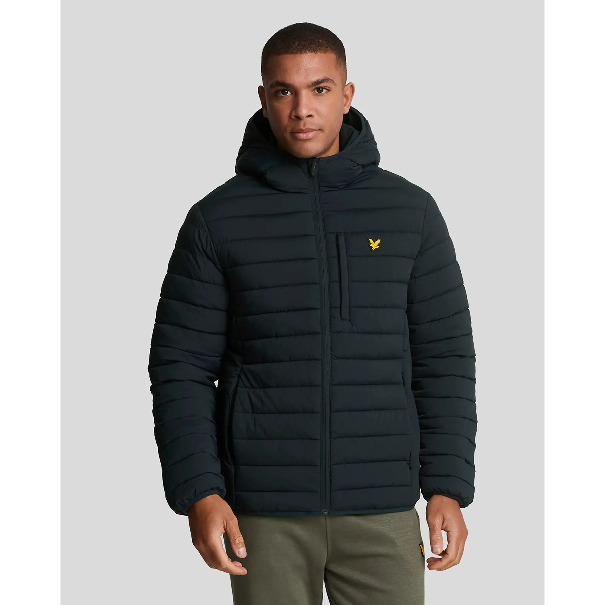 Product image 2 of 5 of Lyle & Scott Men's Stretch Lightweight Quilted Jacket - Dark Navy