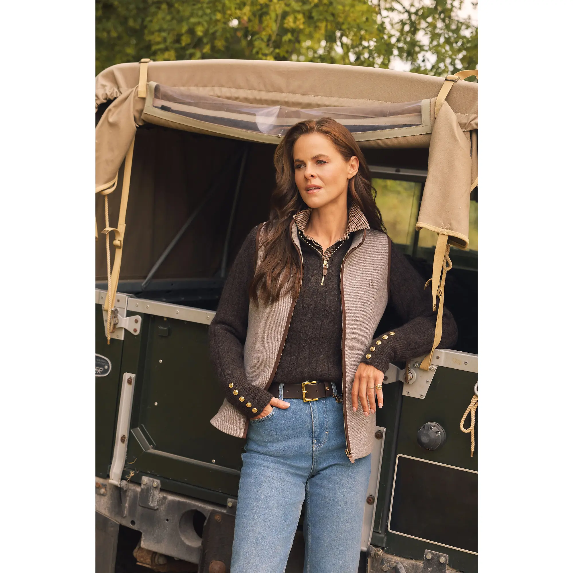 Product image 2 of 8 of Holland Cooper Women's Hillford Country Gilet - Sahara Twill