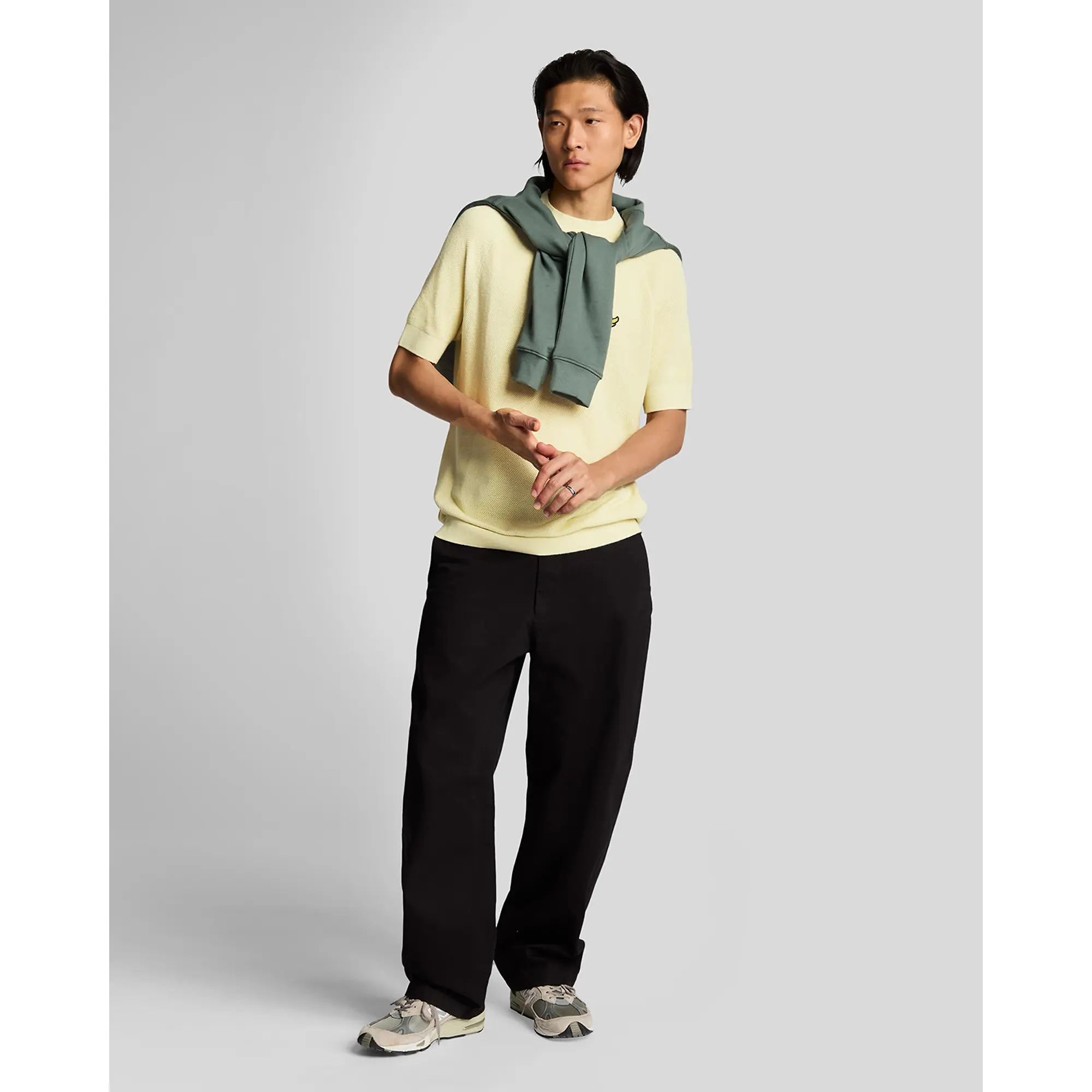 Product image 3 of 5 of Lyle & Scott Men's Linen Blend Knitted T-Shirt - Luna