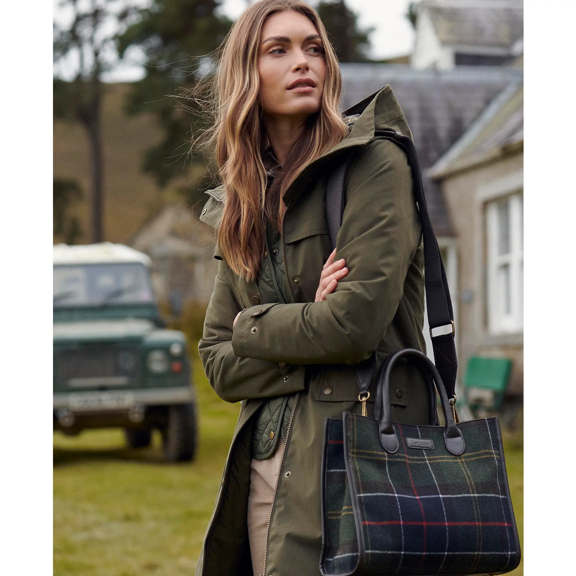 Product image 7 of 8 of Barbour Women's Barrhill Tartan Tote - Classic Tartan