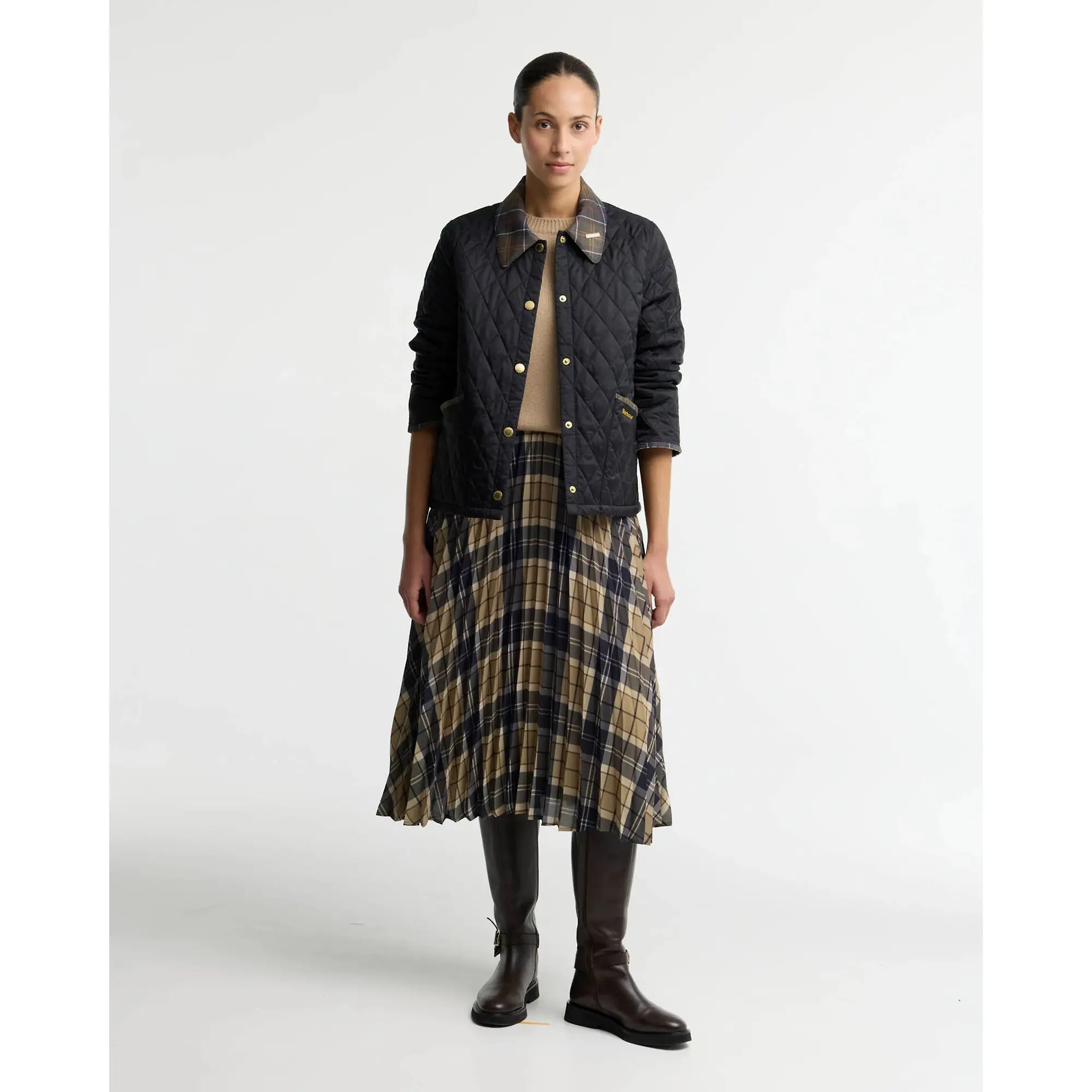 Product image 3 of 6 of Barbour Women's Icons Tartan Collar Cropped Liddesdale Quilted Jacket - Black / Classic
