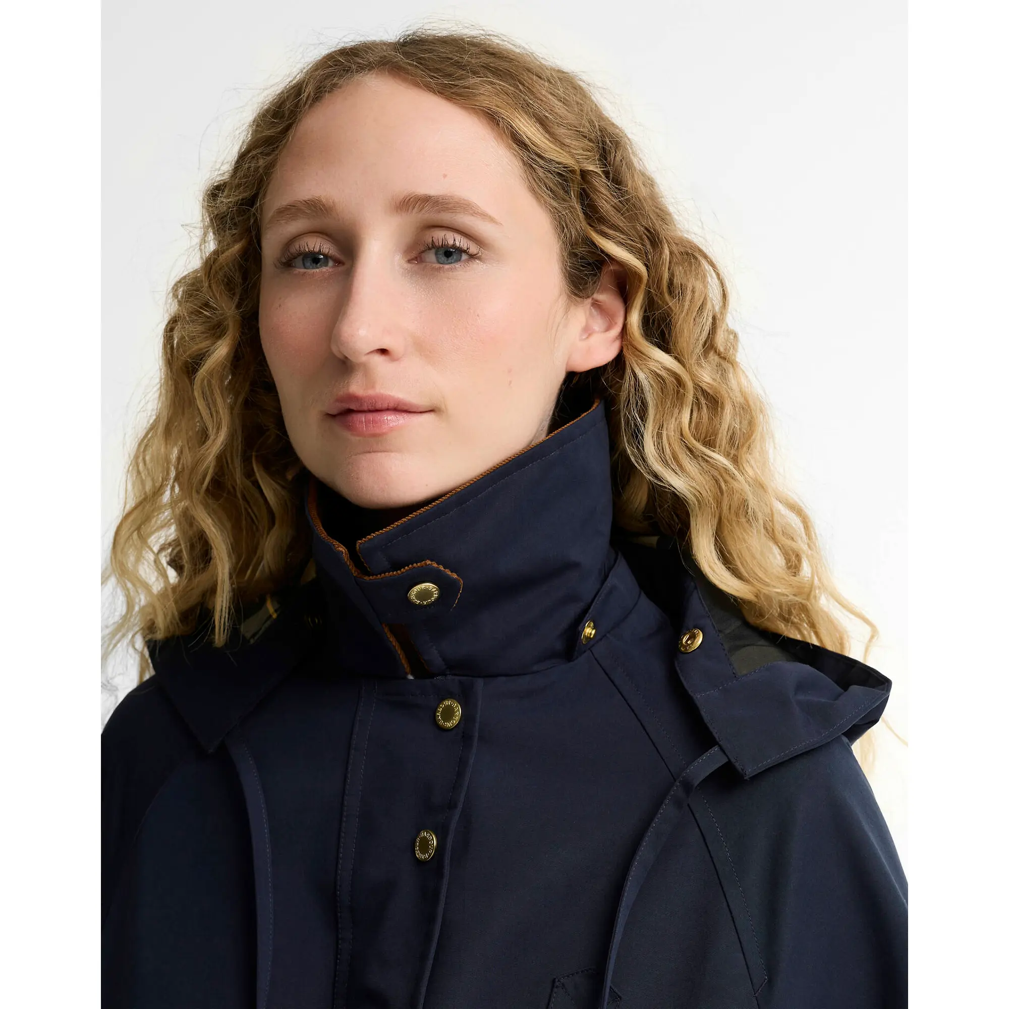 Product image 4 of 6 of Barbour Women's Terrington Showerproof Jacket - Dark Navy / Shadow Classic tartan lining.