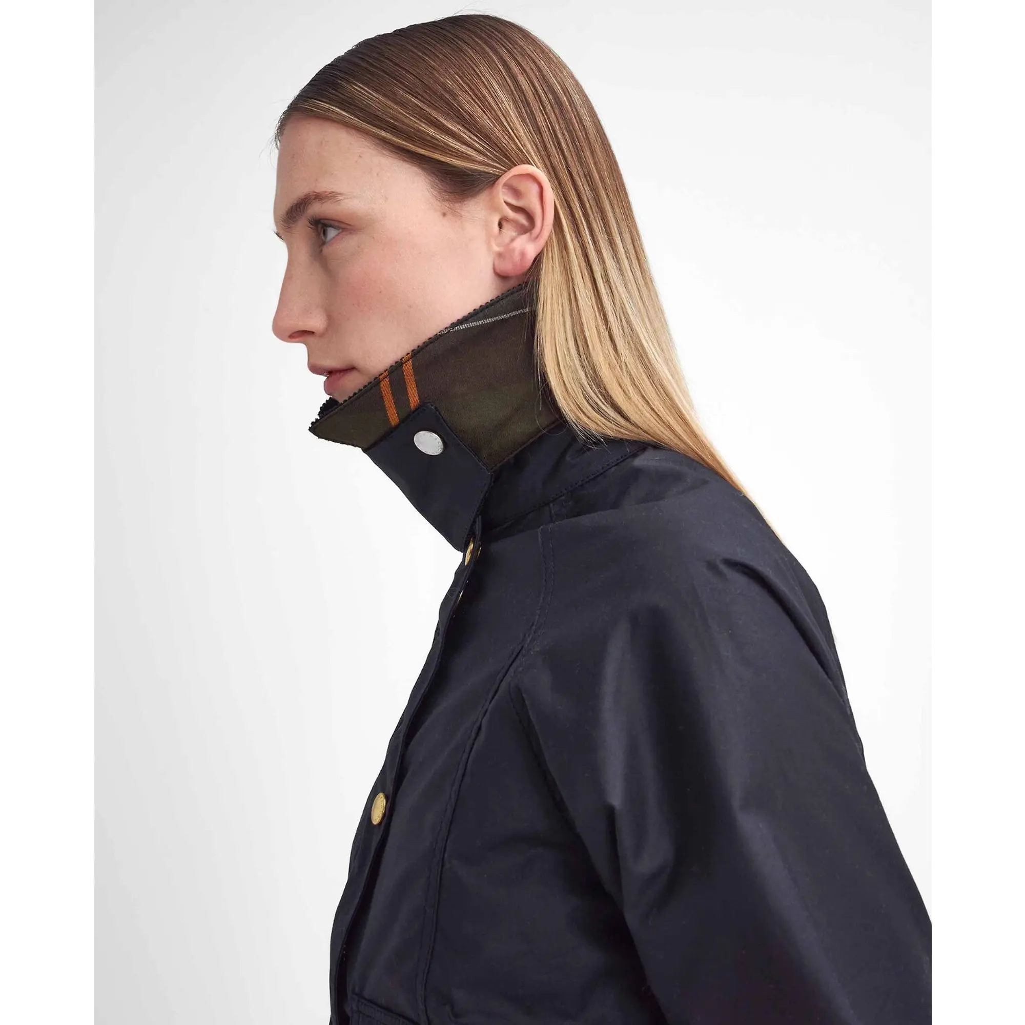 Product image 5 of 8 of Barbour Women's Cropped Beadnell Wax Jacket - Black/Classic