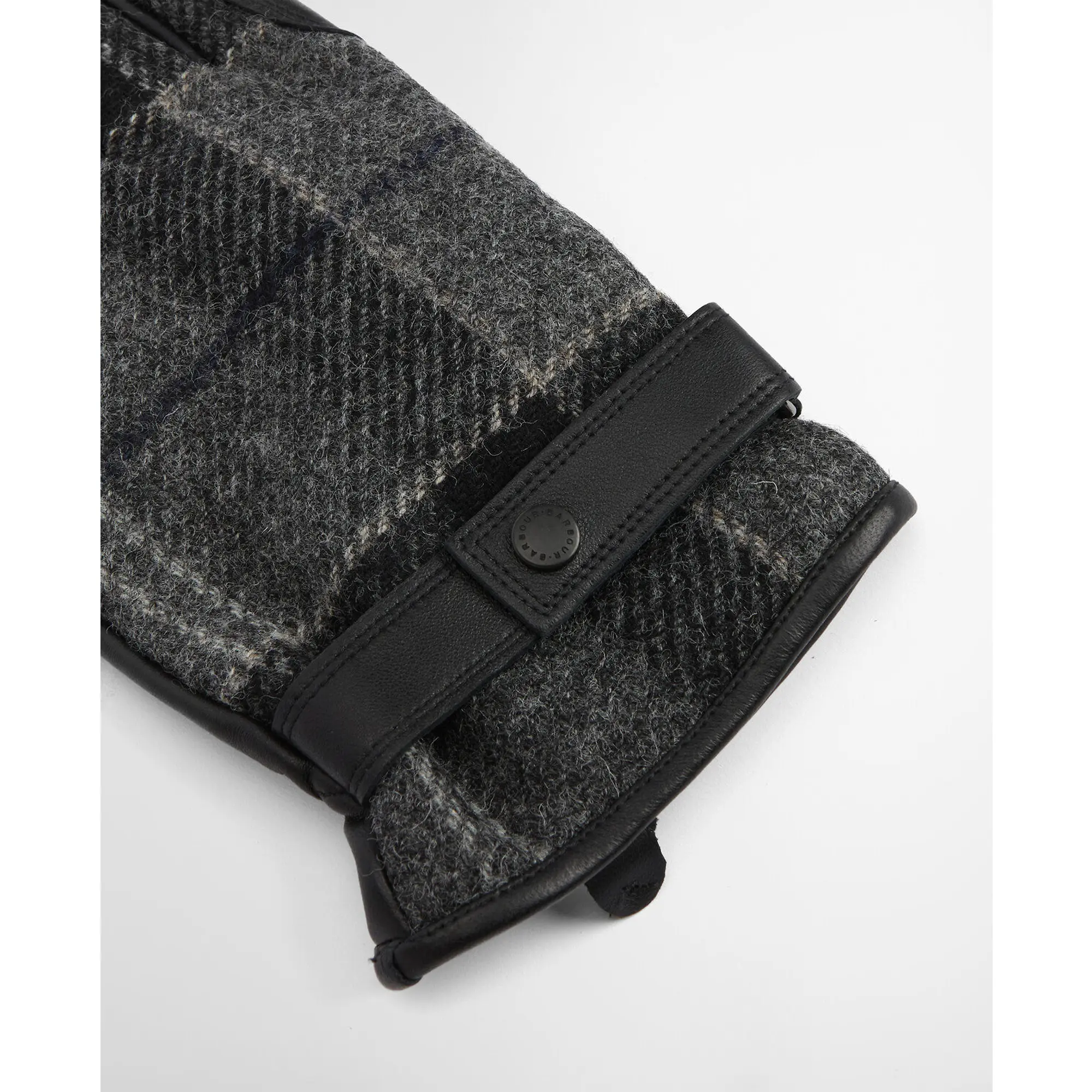 Product image 2 of 3 of Barbour Men's Newbrough Tartan Gloves - Black/Grey