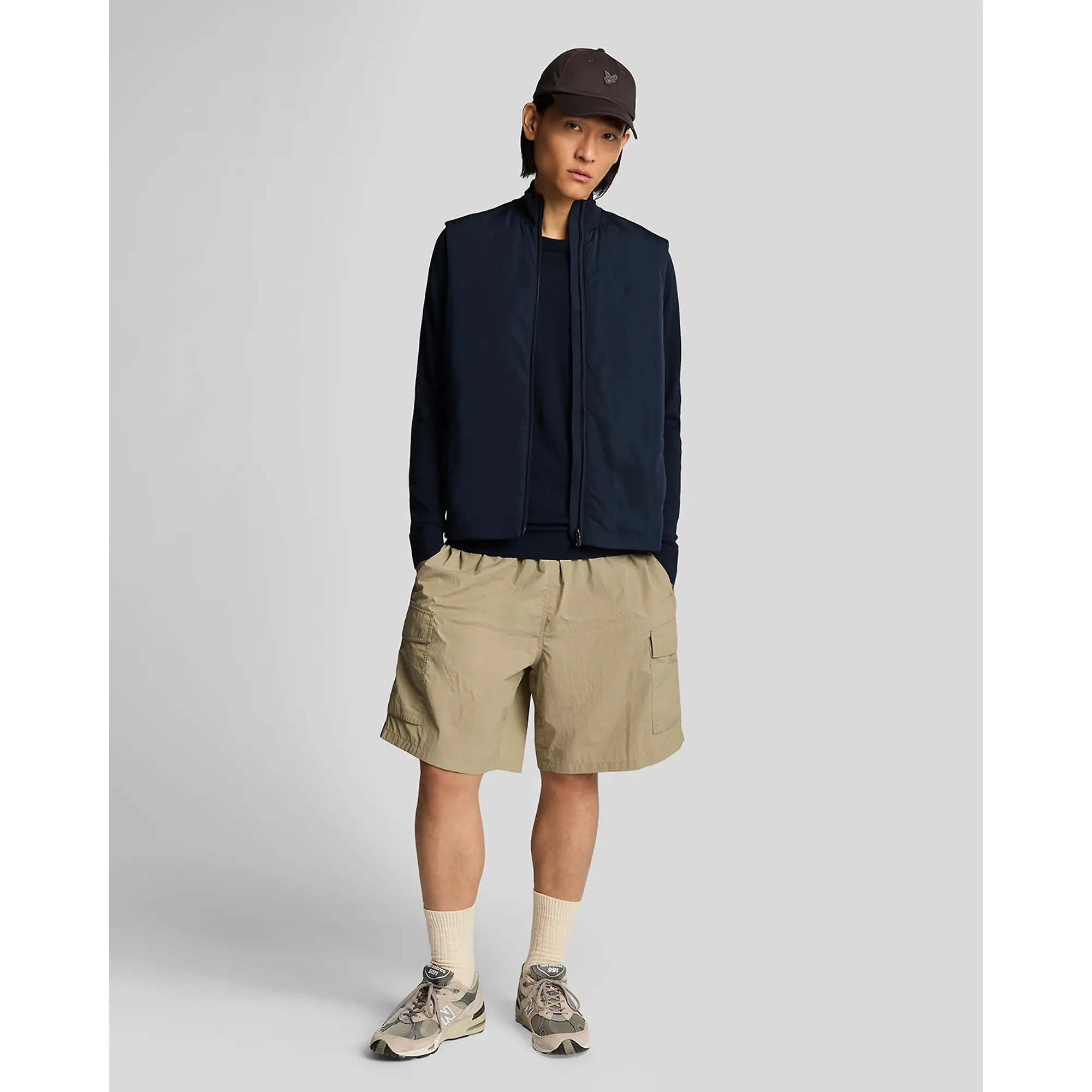 Product image 3 of 5 of Lyle & Scott Men's Tonal Hybrid Gilet - Dark Navy