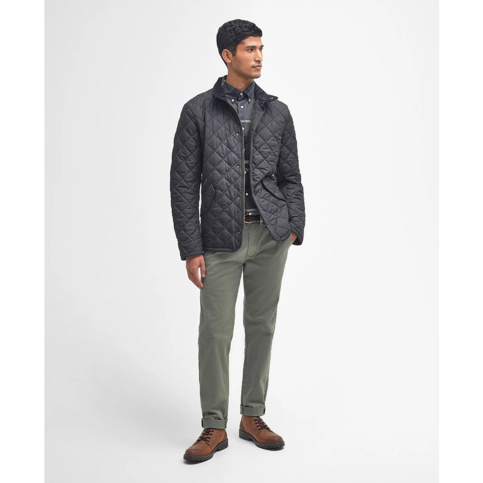 Product image 3 of 8 of Barbour Men's Chelsea Quilted Jacket - Black
