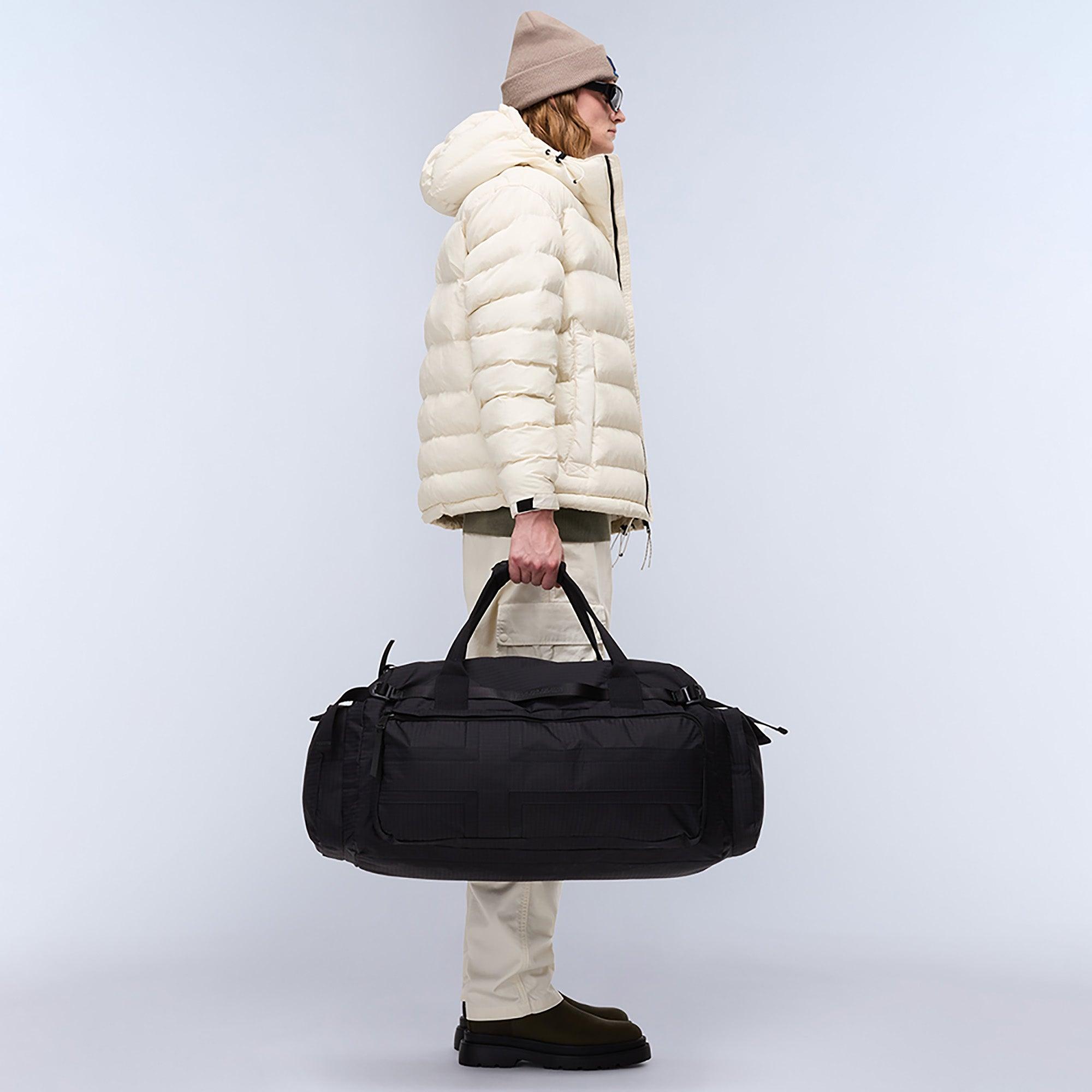 Napapijri Nadir Big Duffle Bag 67 Lt - Black | British Attire