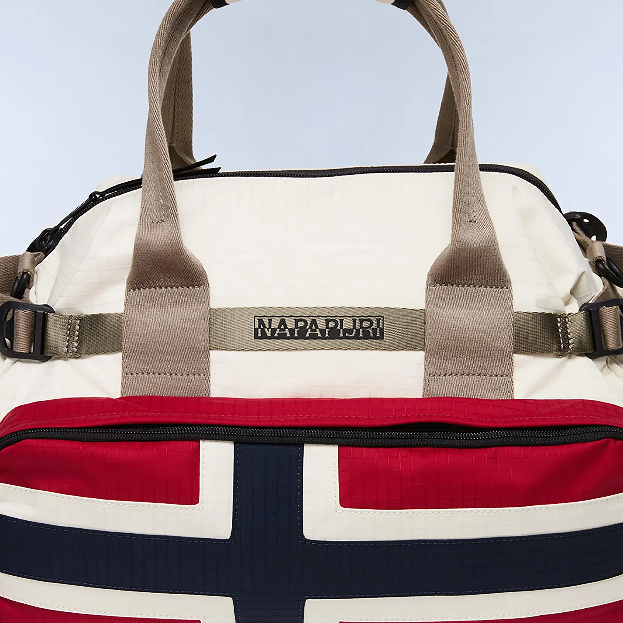 Product image 7 of 10 of Napapijri Nadir Small Duffle Bag 29 Lt - Beige