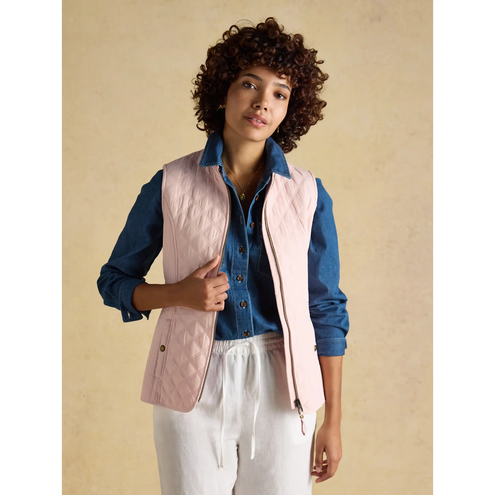Product image 8 of 10 of Joules Women's Minx Showerproof Diamond Quilted Gilet - Light Pink