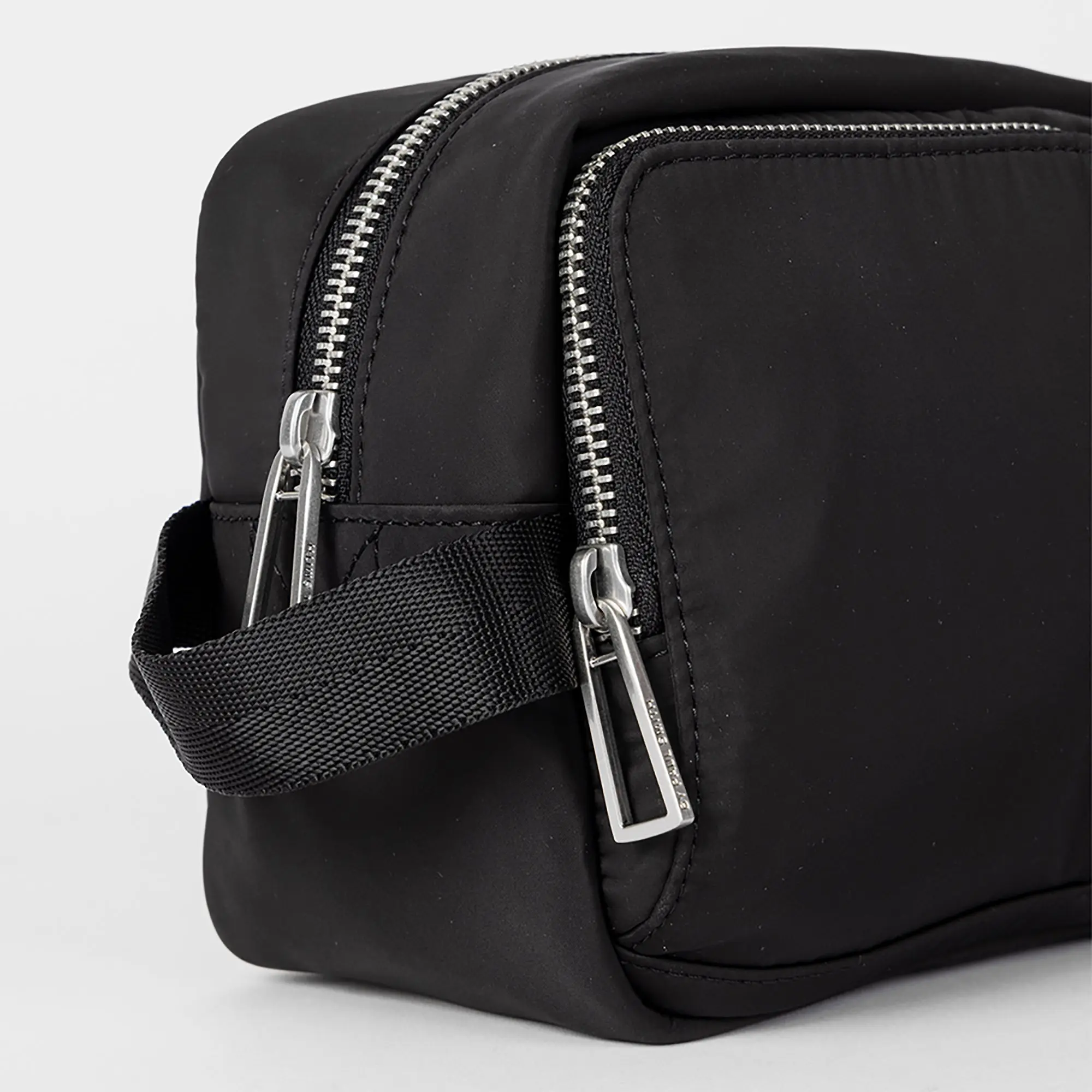 Product image 3 of 5 of Paul Smith Mens Washbag Black - One Size